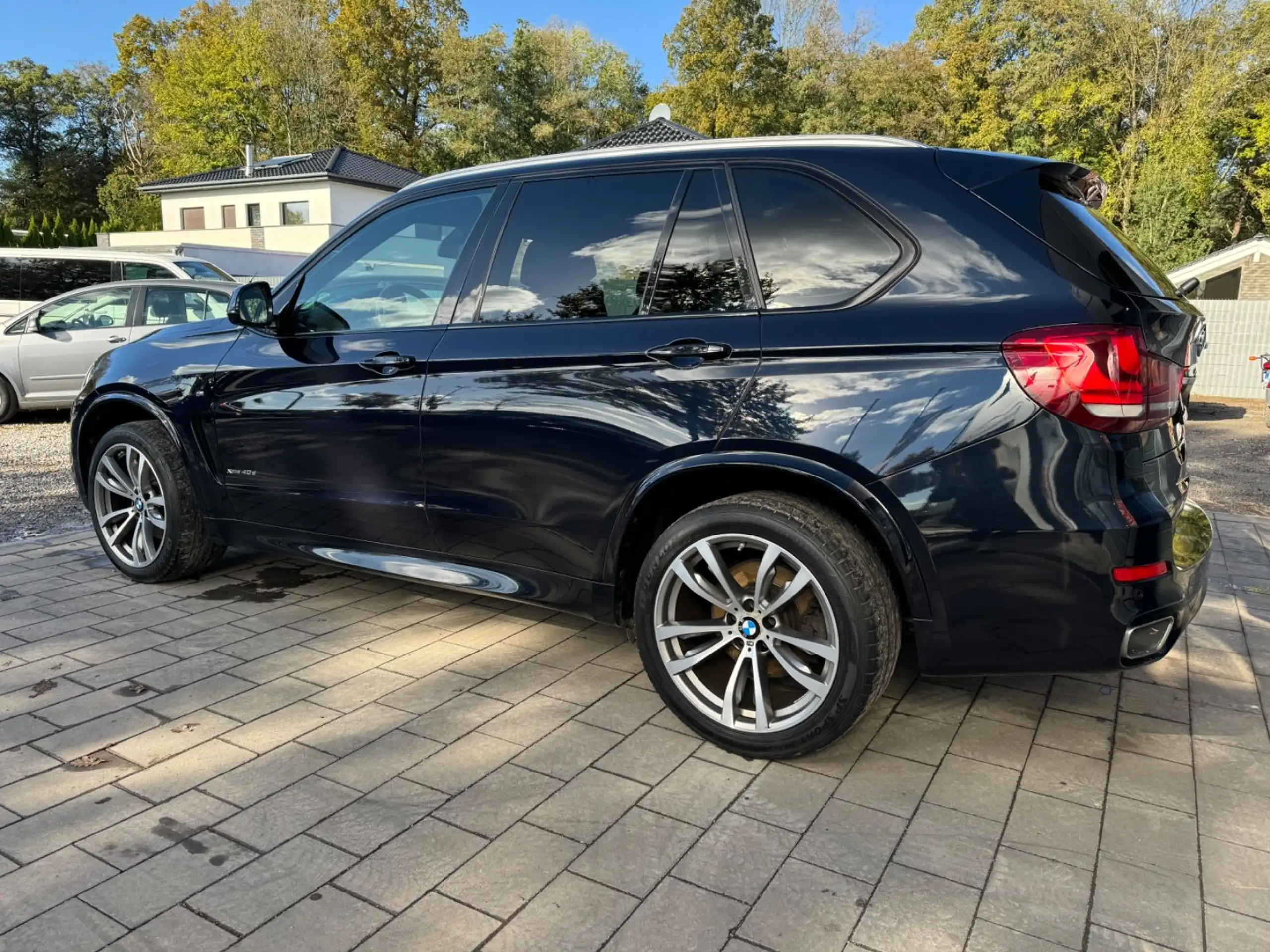 BMW - X5