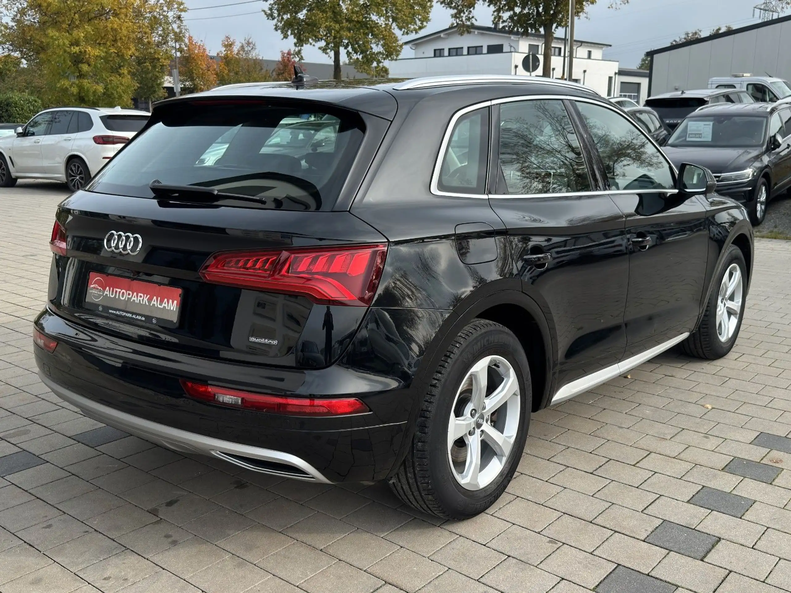 Audi - Q5