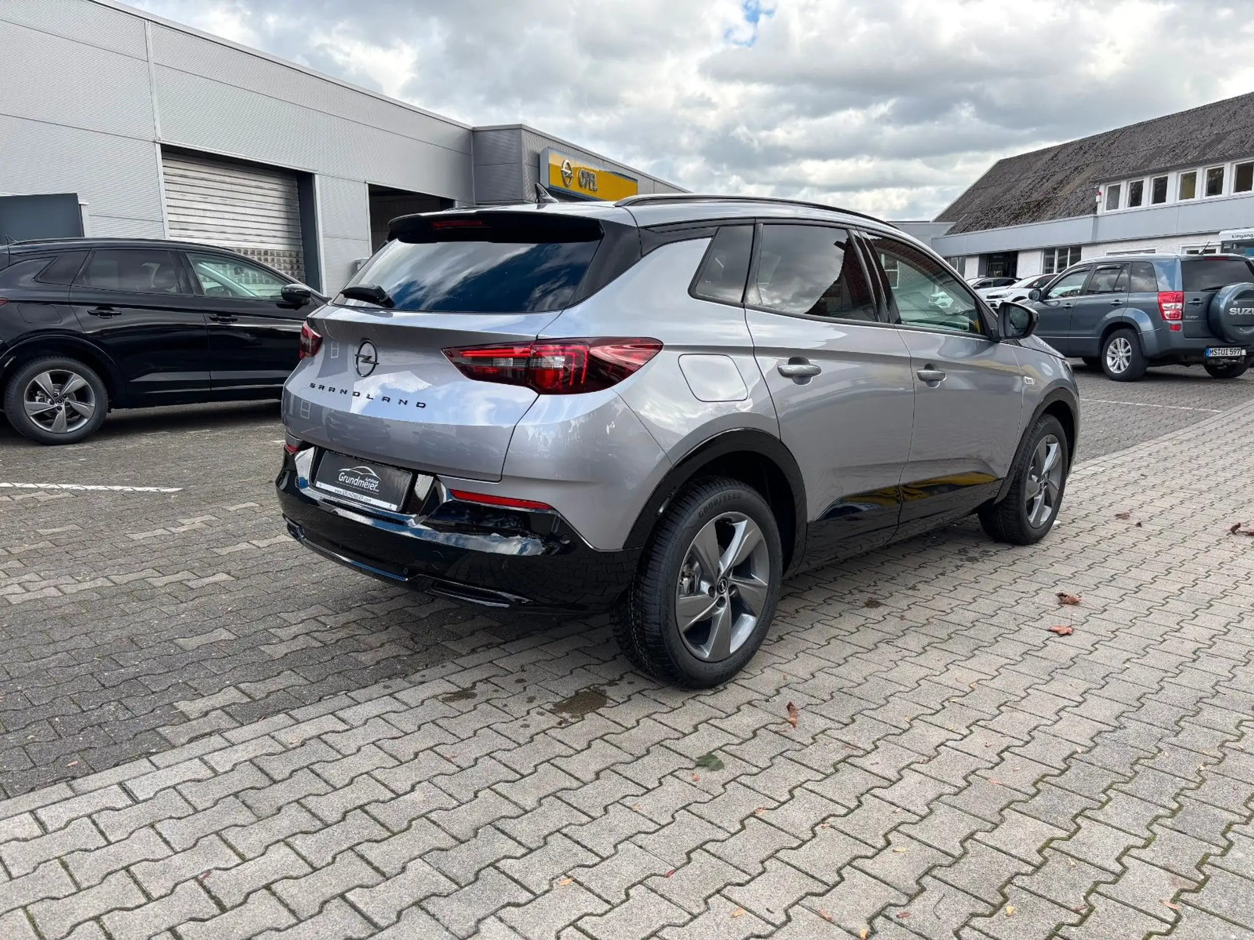 Opel - Grandland X