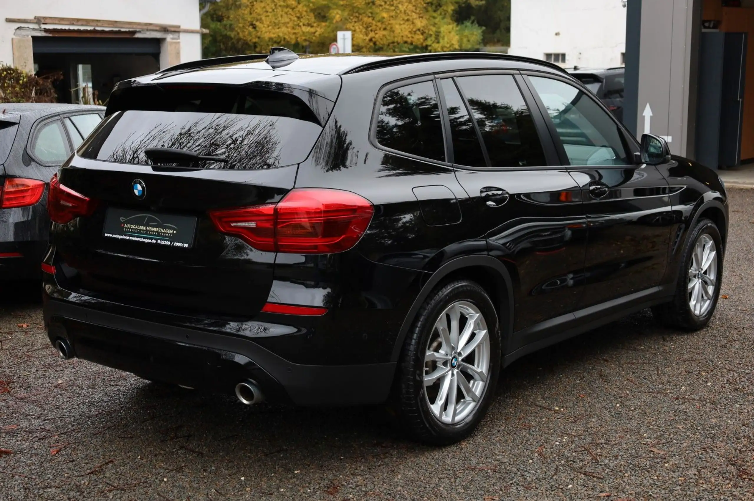 BMW - X3