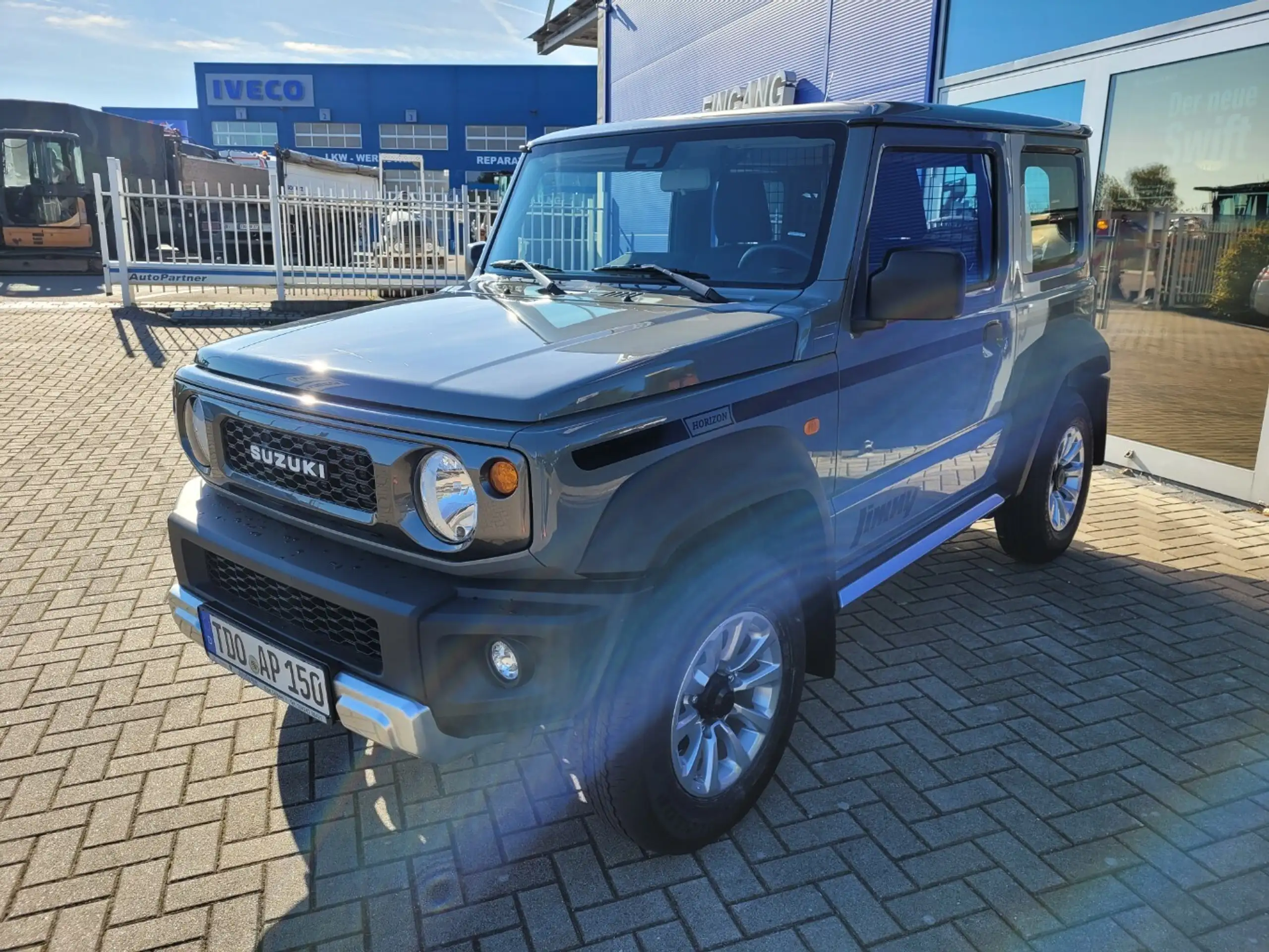 Suzuki - Jimny