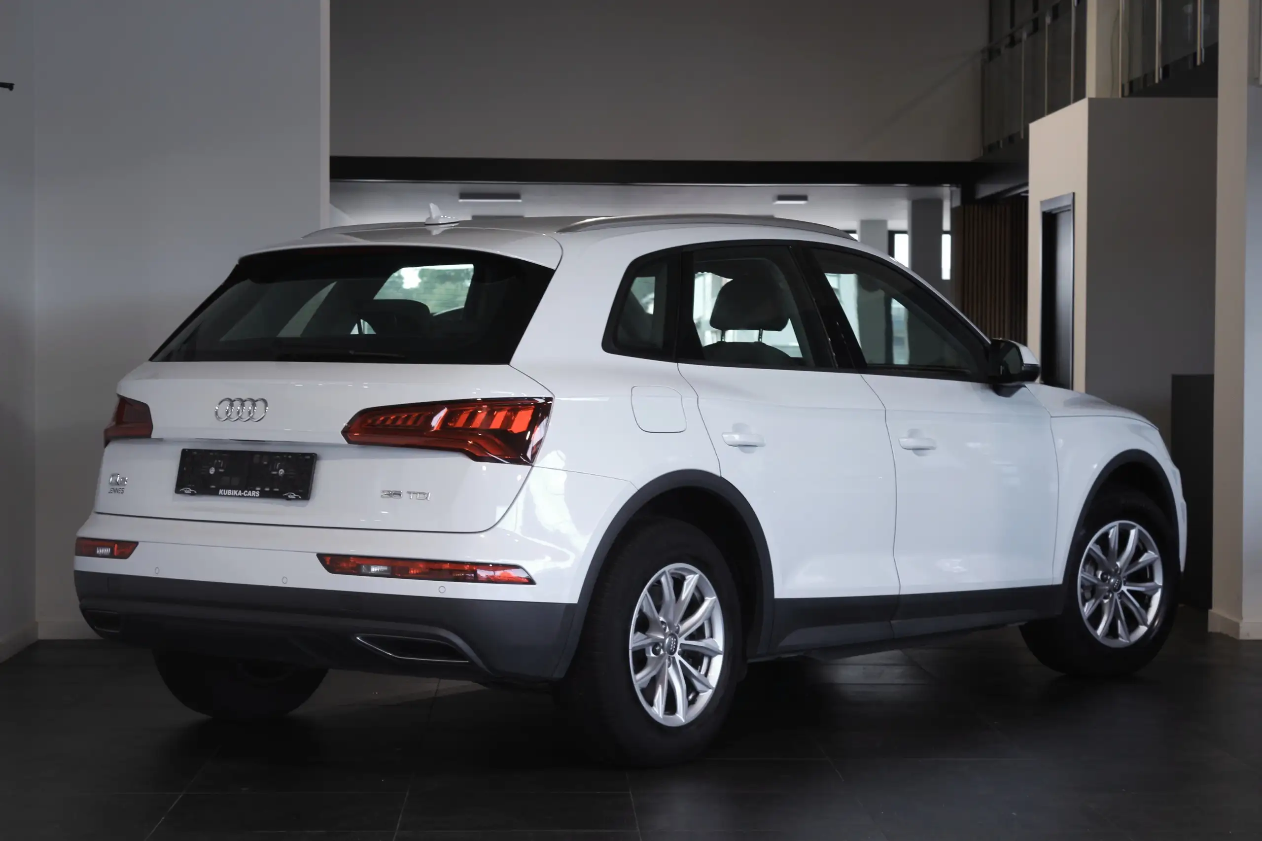 Audi - Q5