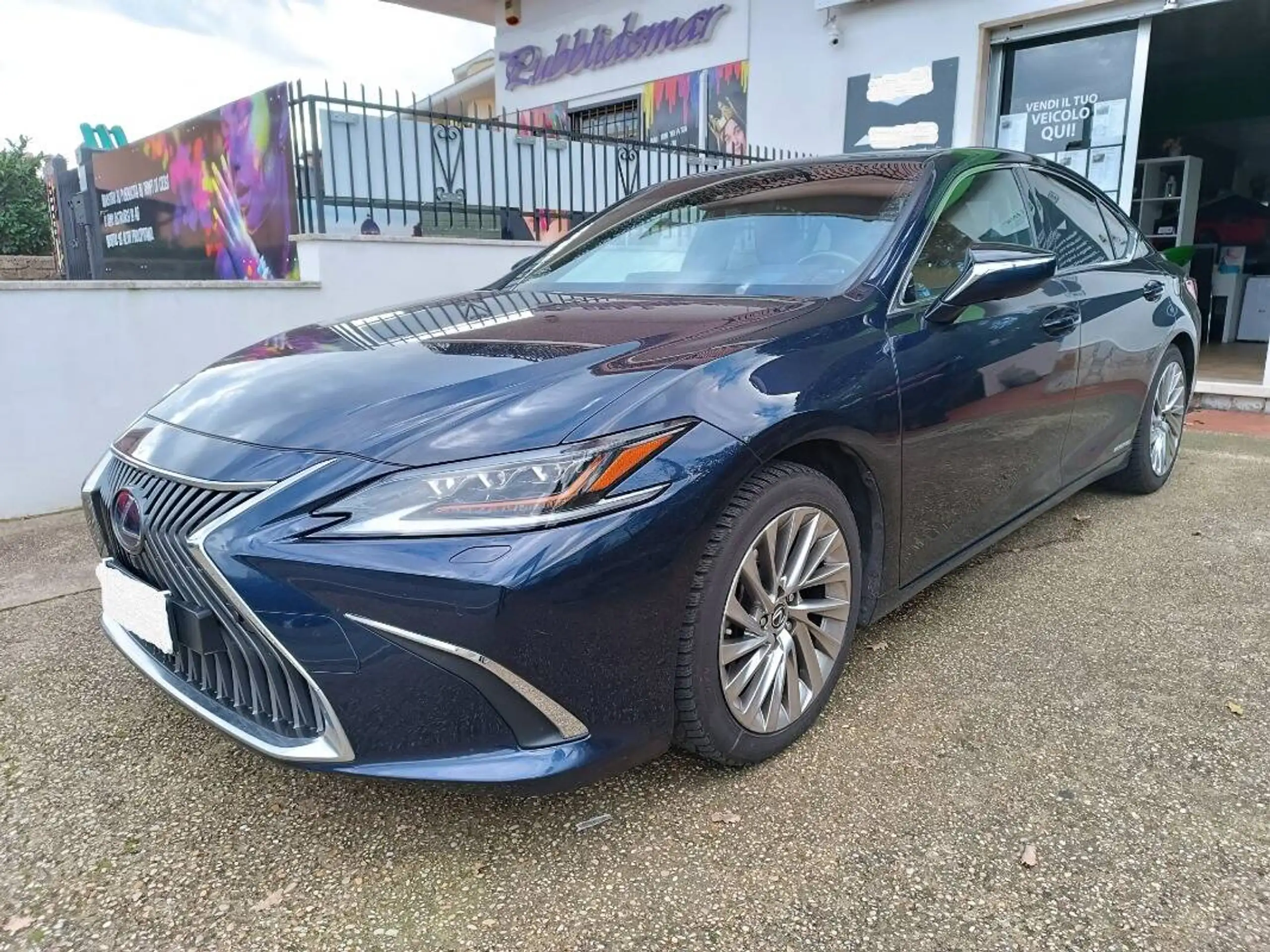 Lexus - ES 300