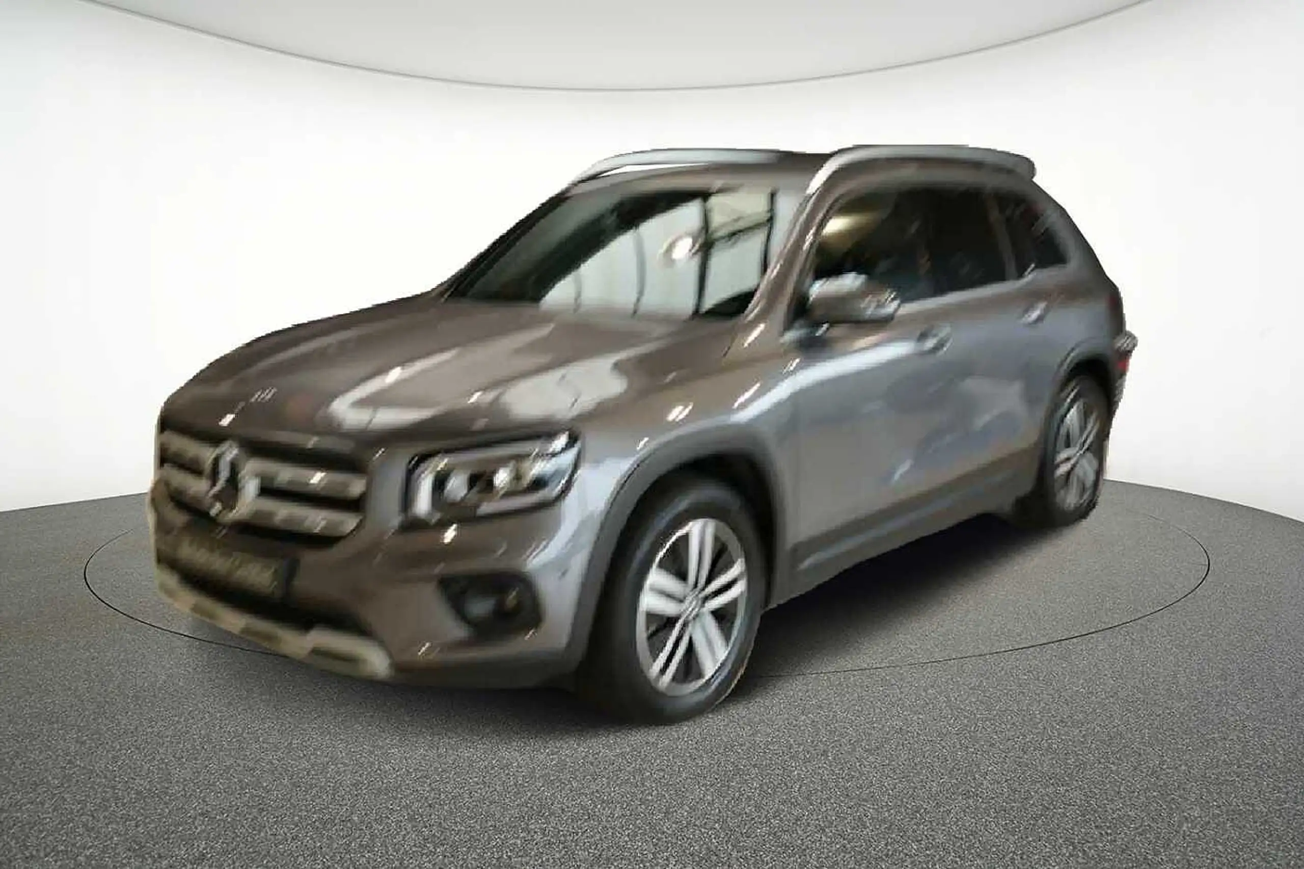 Mercedes-Benz GLB 200 2021