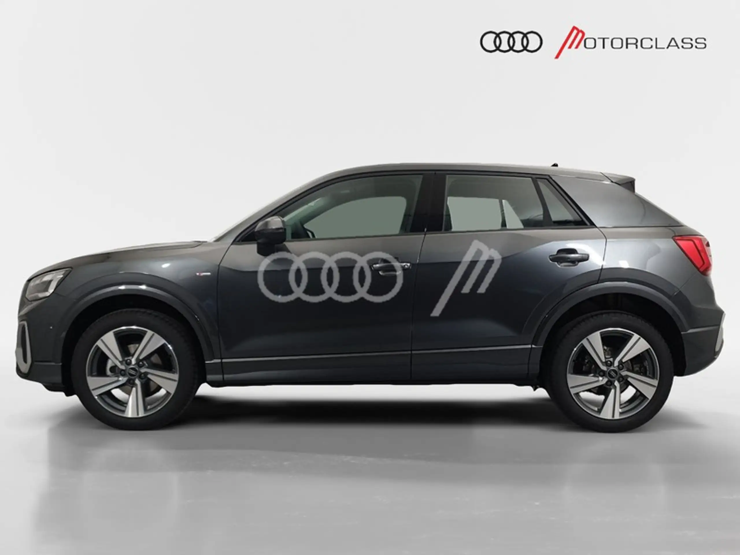 Audi - Q2