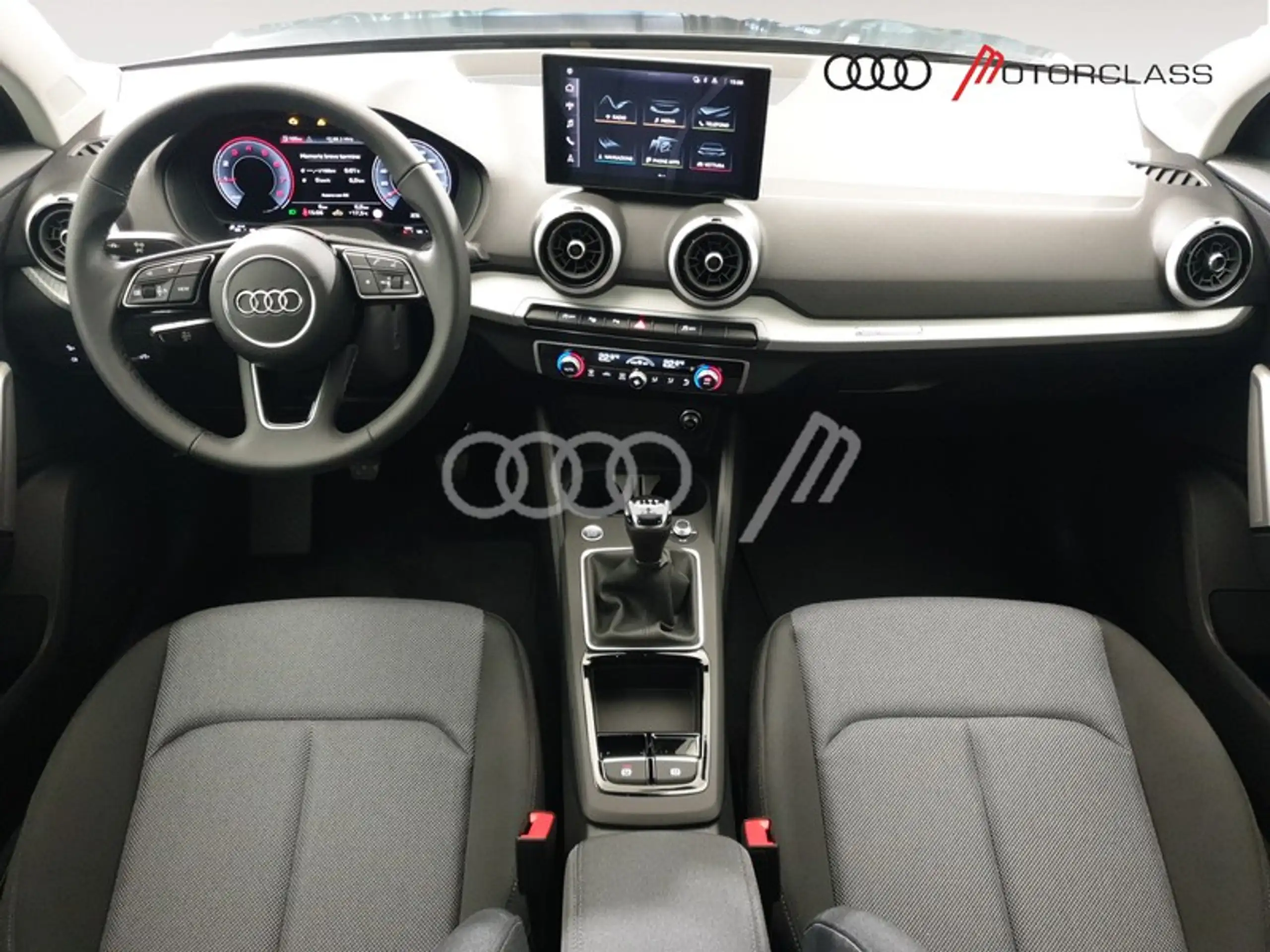 Audi - Q2