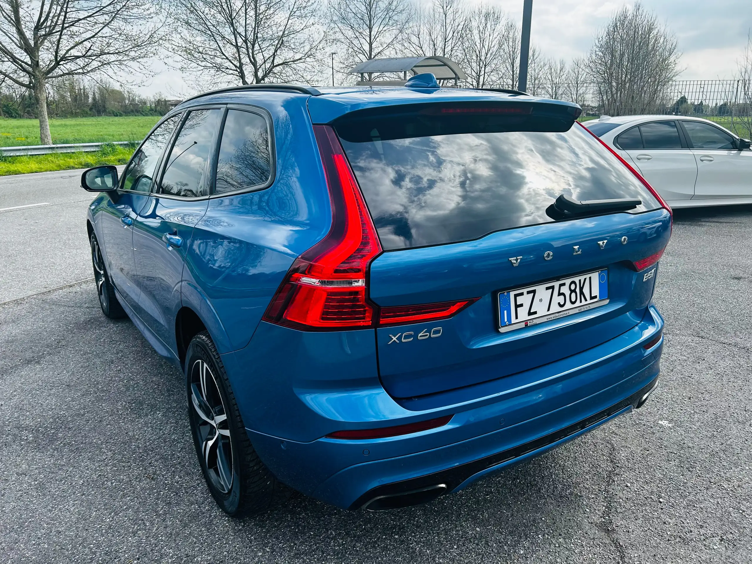 Volvo - XC60