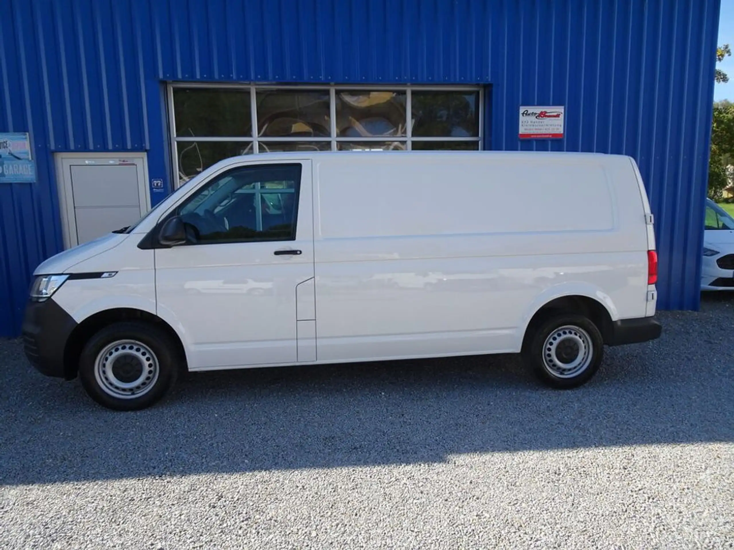 Volkswagen - T6.1 Transporter