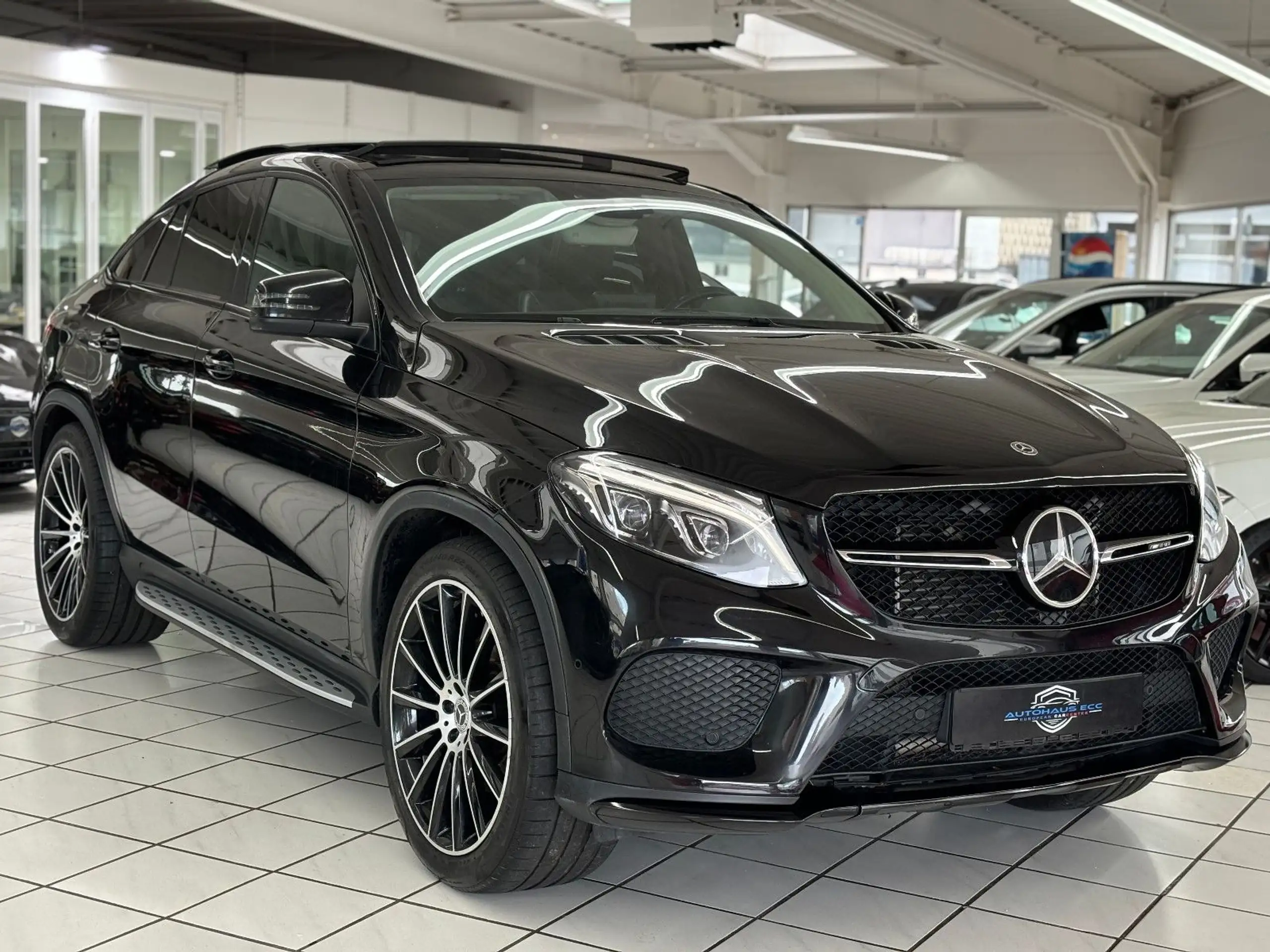 Mercedes-Benz - GLE 350