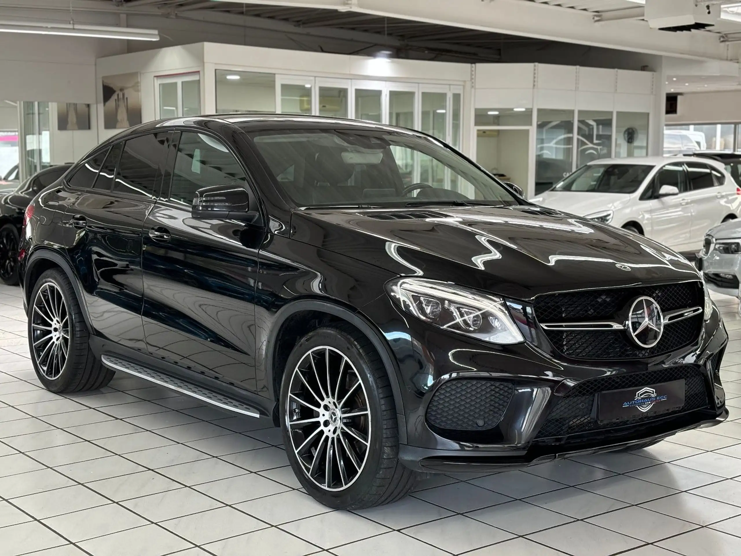 Mercedes-Benz - GLE 350