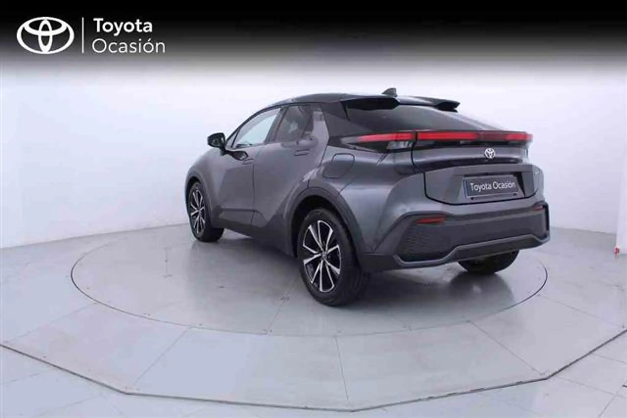 Toyota - C-HR