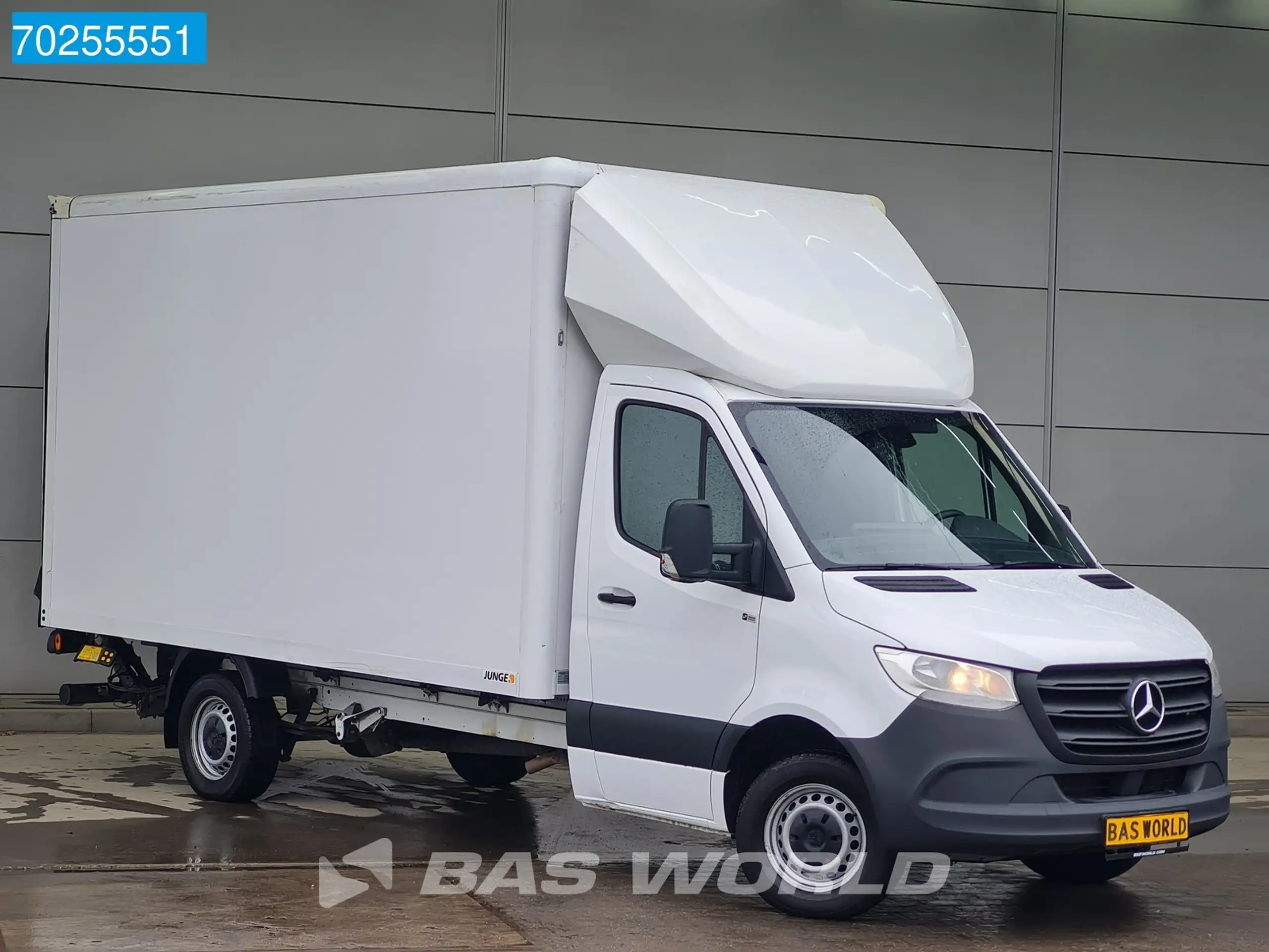 Mercedes-Benz - Sprinter