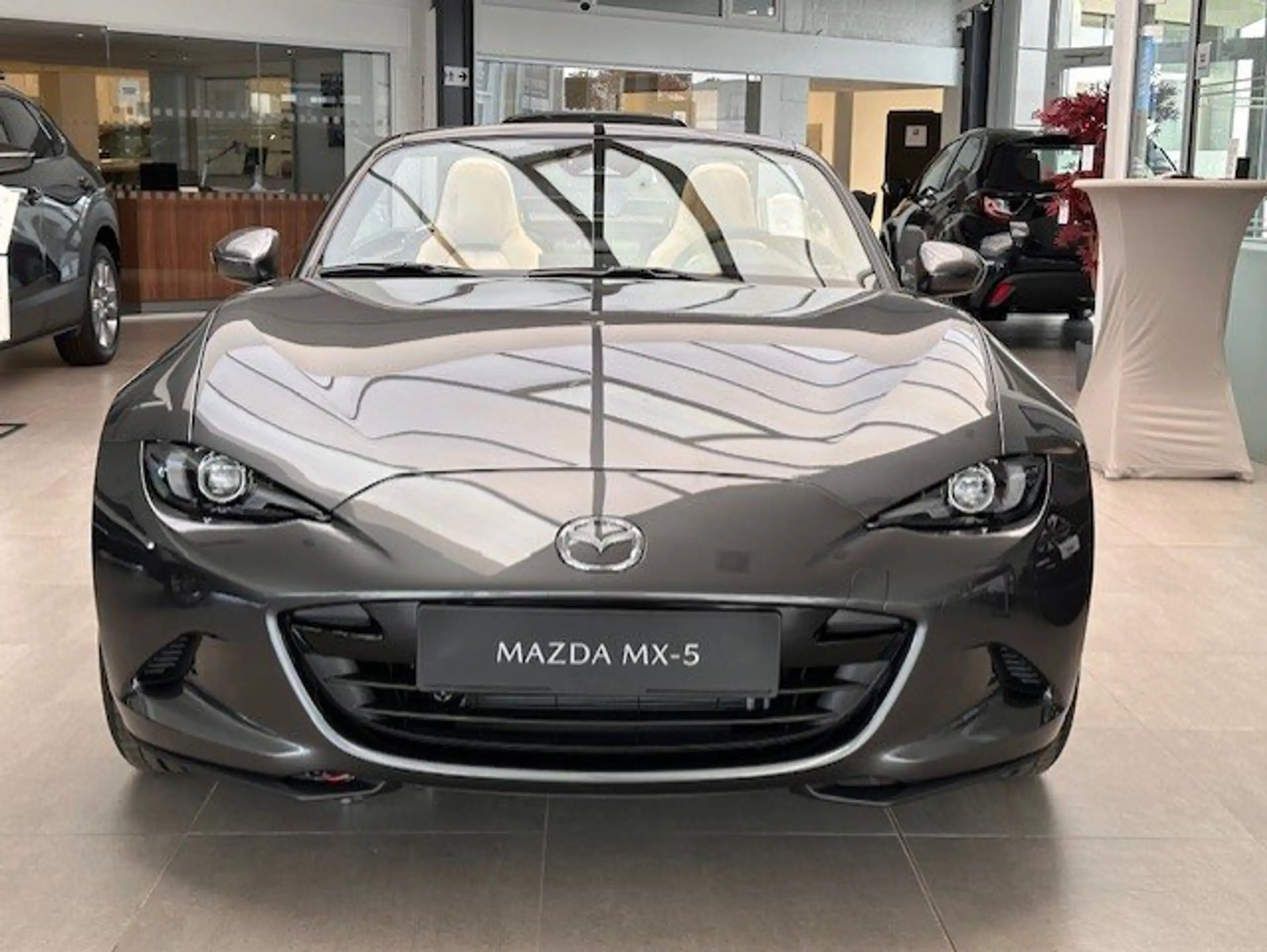 Mazda - MX-5