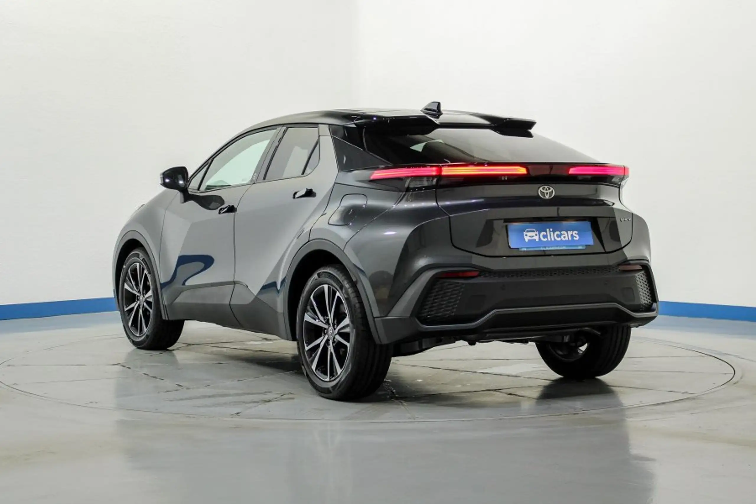 Toyota - C-HR