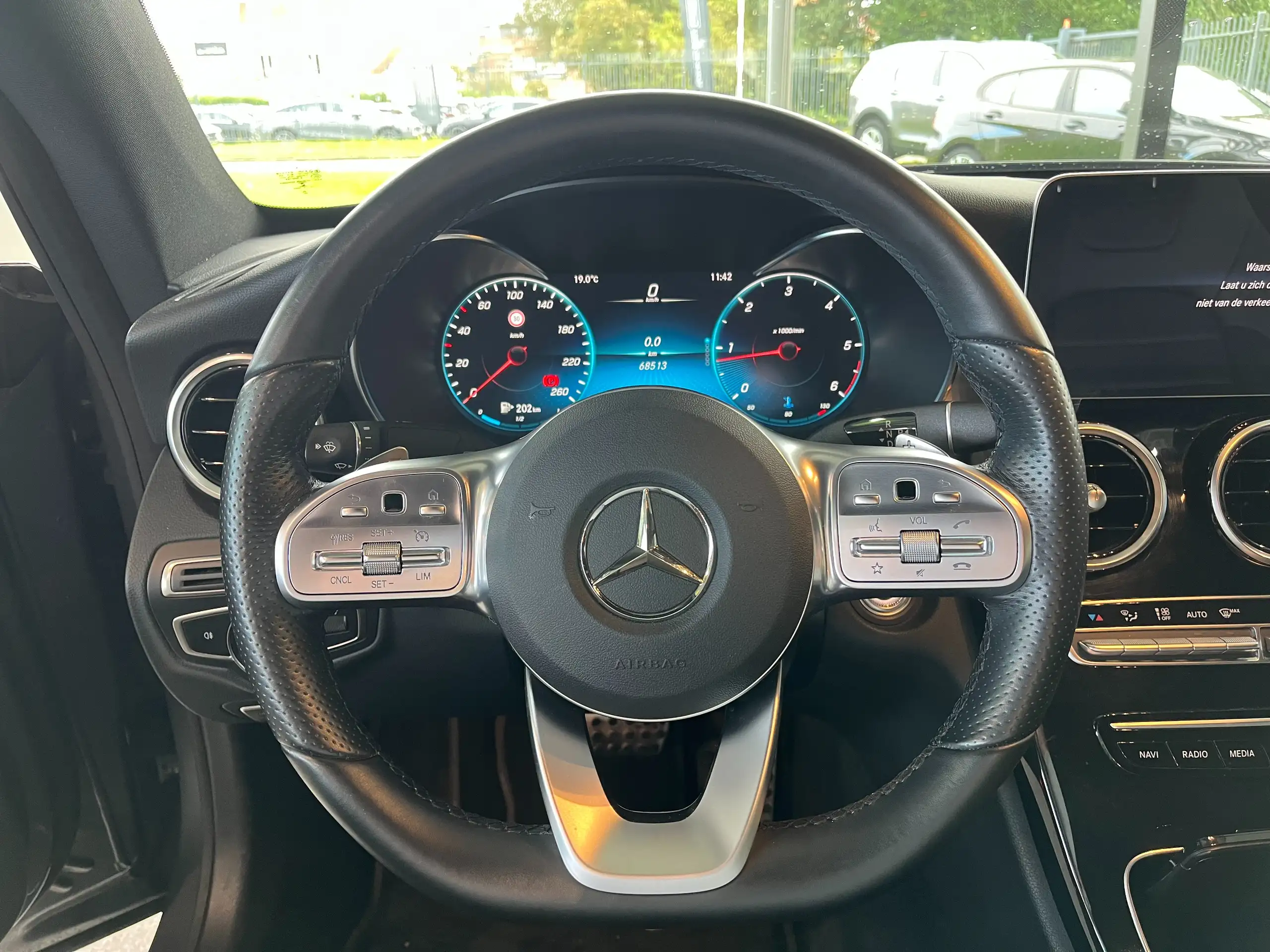 Mercedes-Benz - C 220