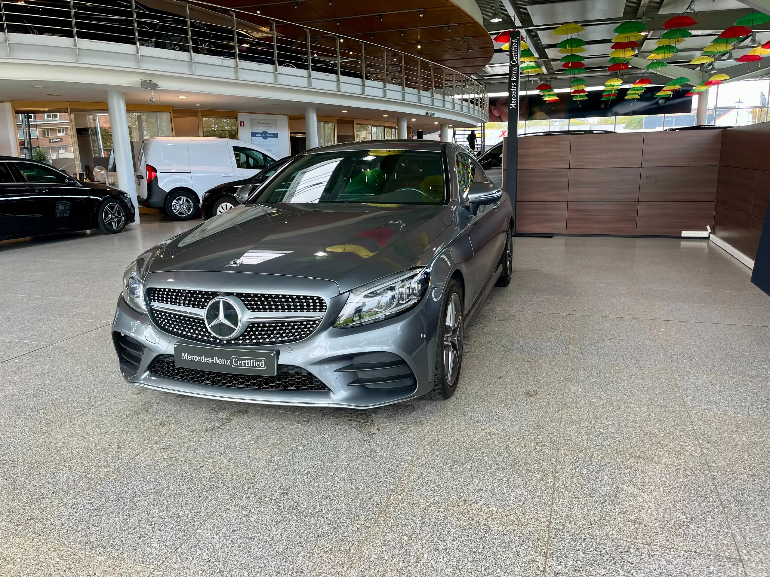 Mercedes-Benz - C 220