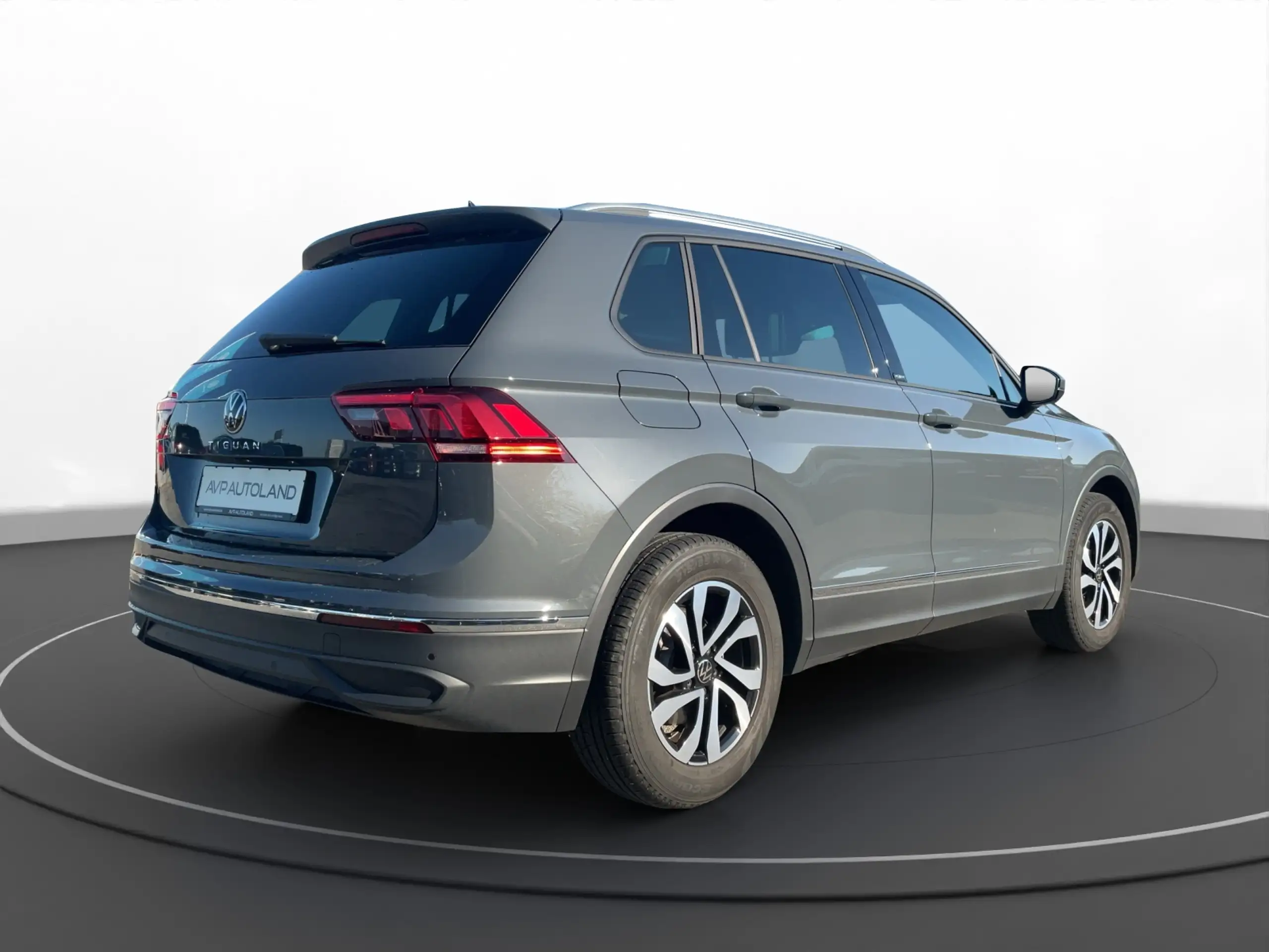 Volkswagen - Tiguan