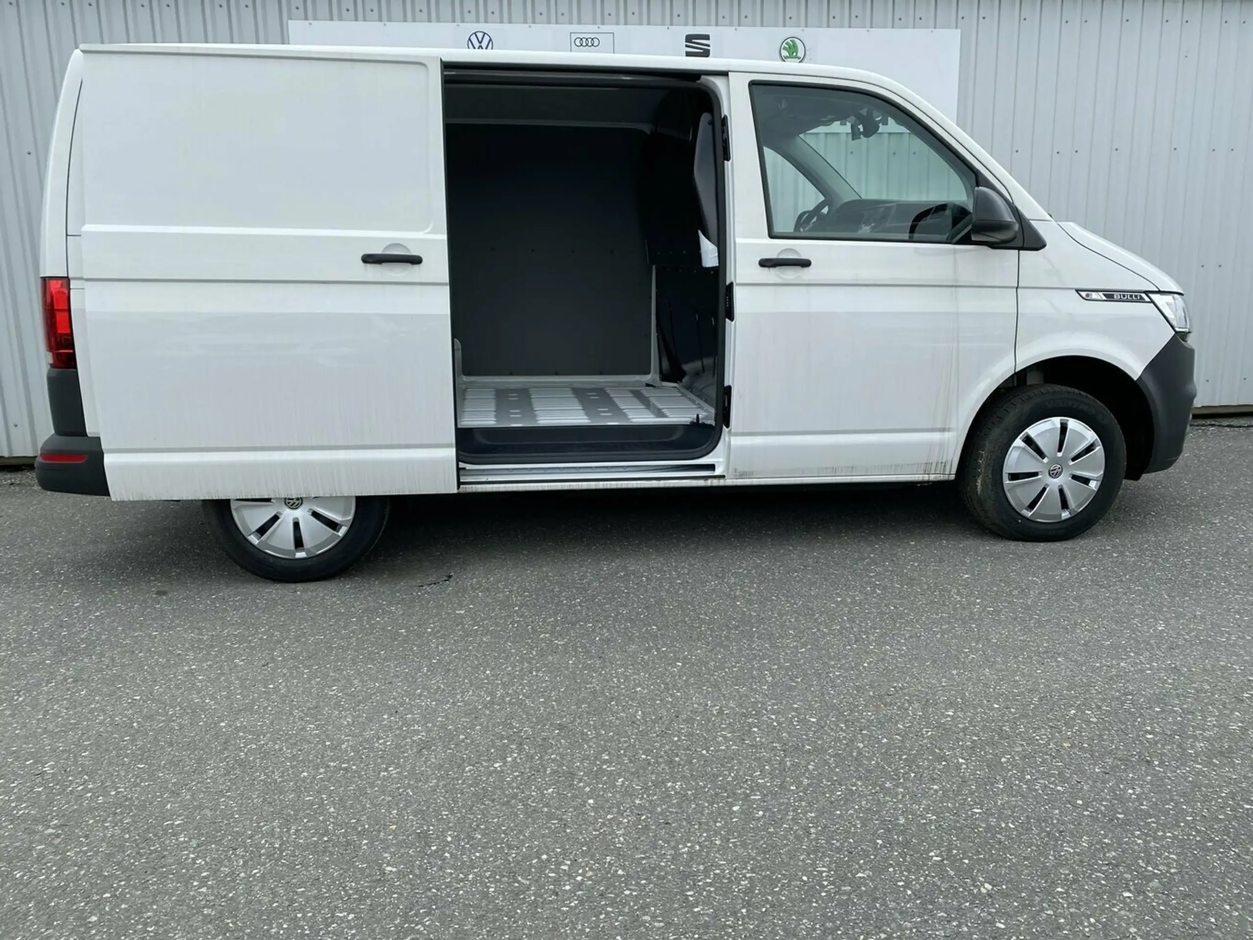 Volkswagen - T6 Transporter