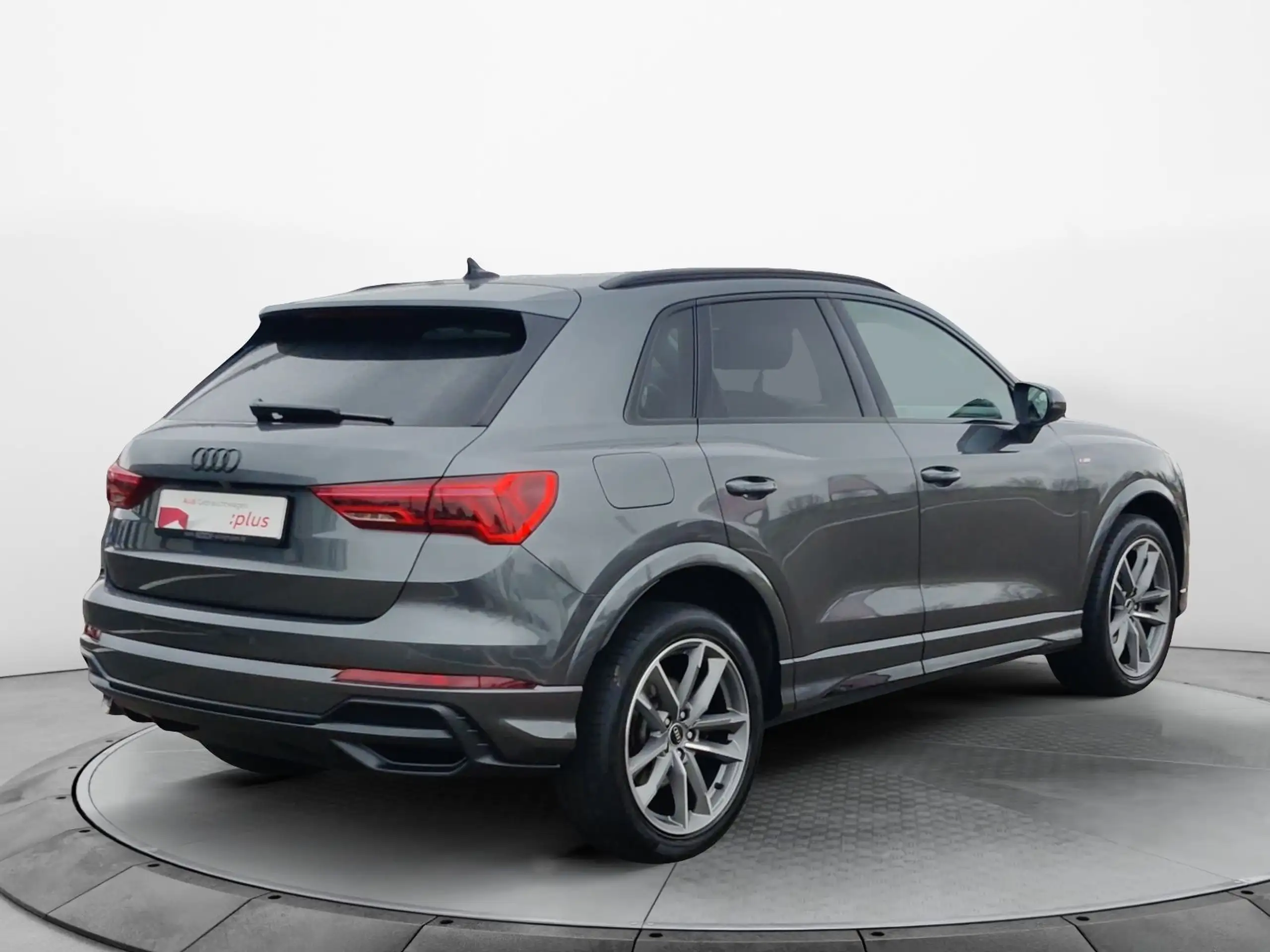 Audi - Q3