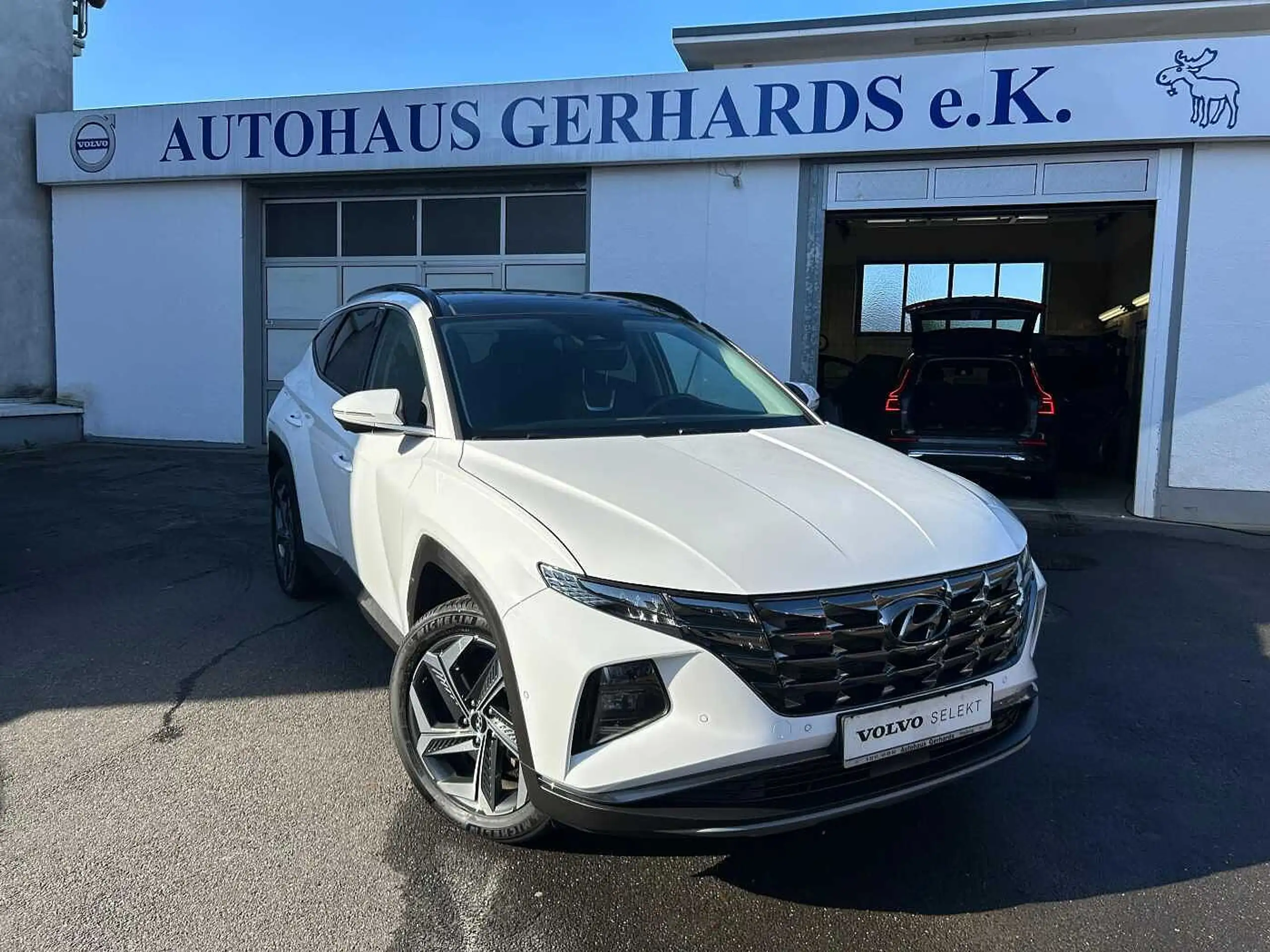 Hyundai - TUCSON