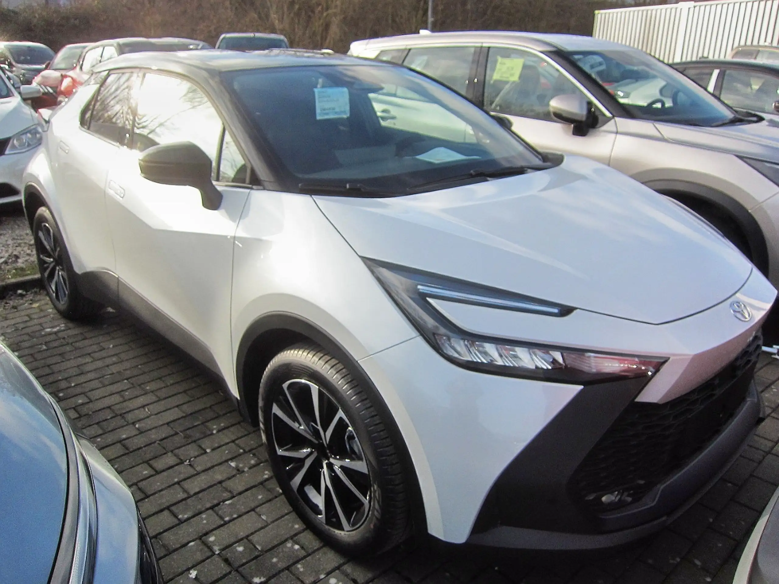 Toyota - C-HR