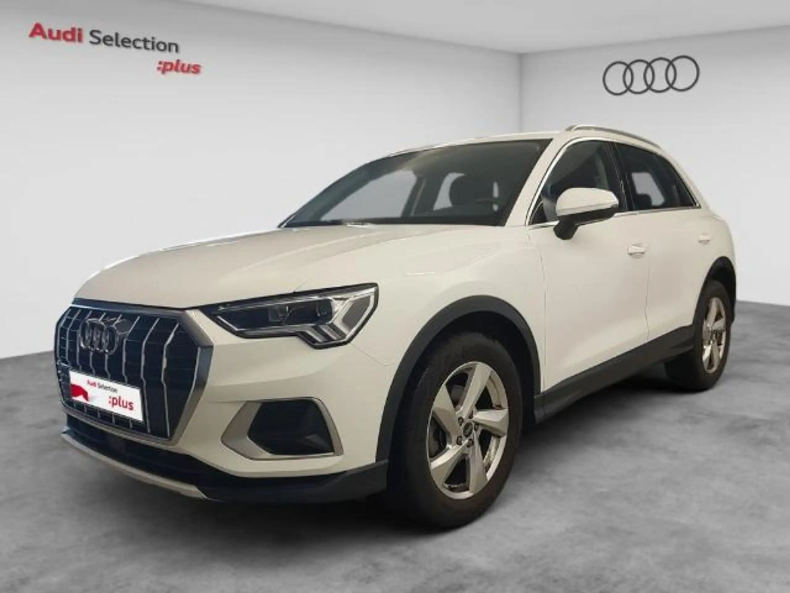 Audi - Q3