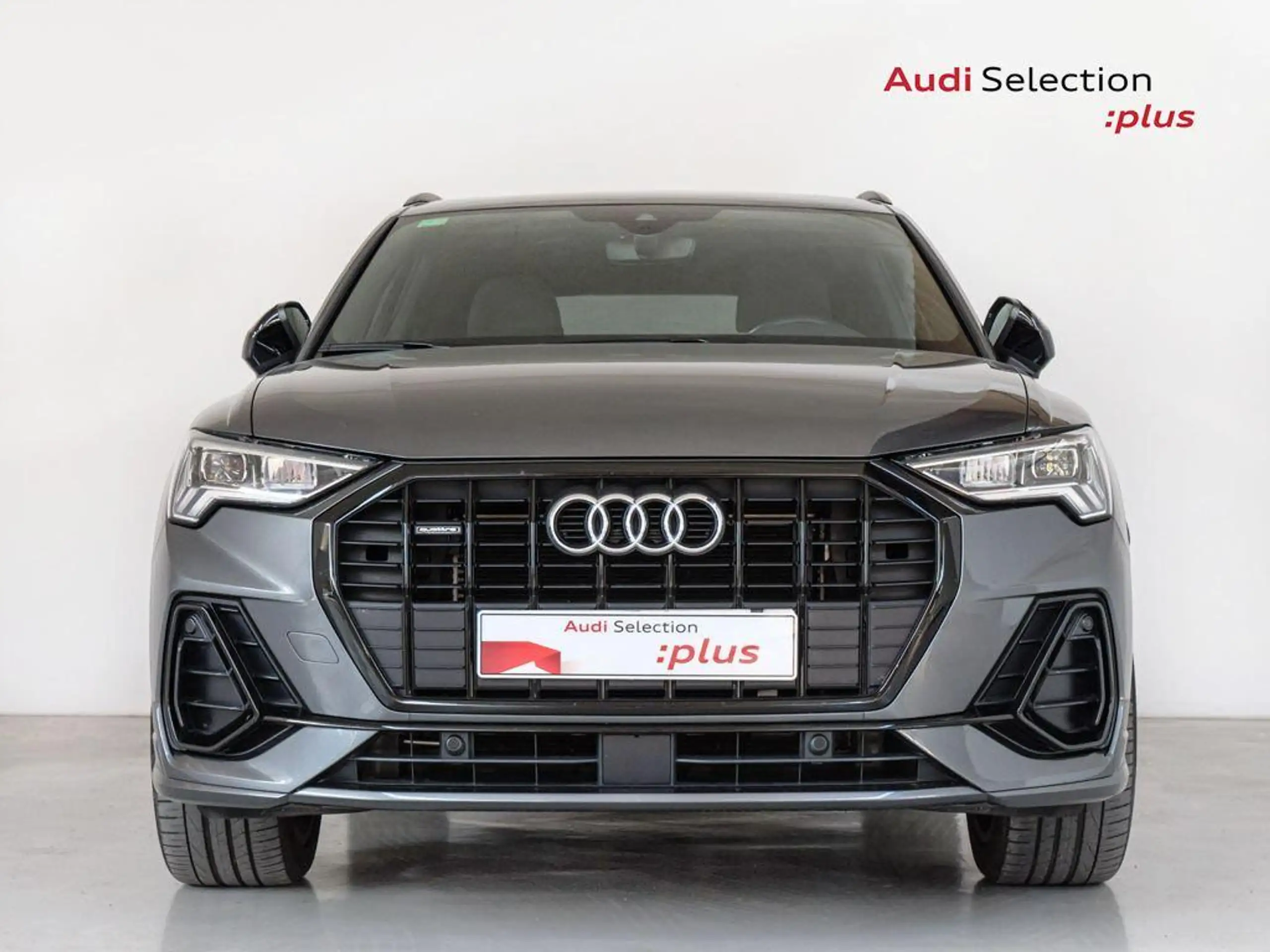 Audi - Q3