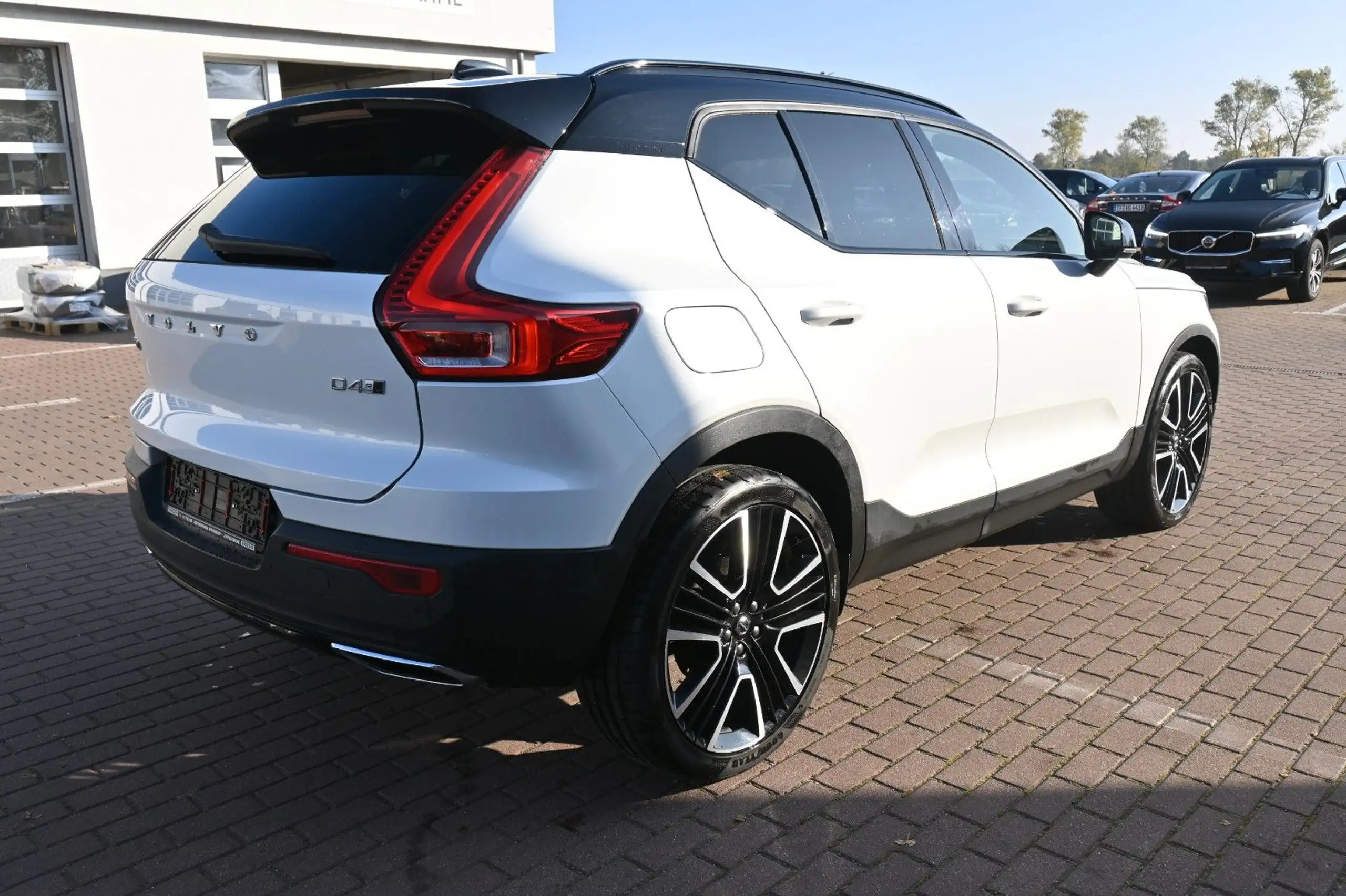 Volvo - XC40