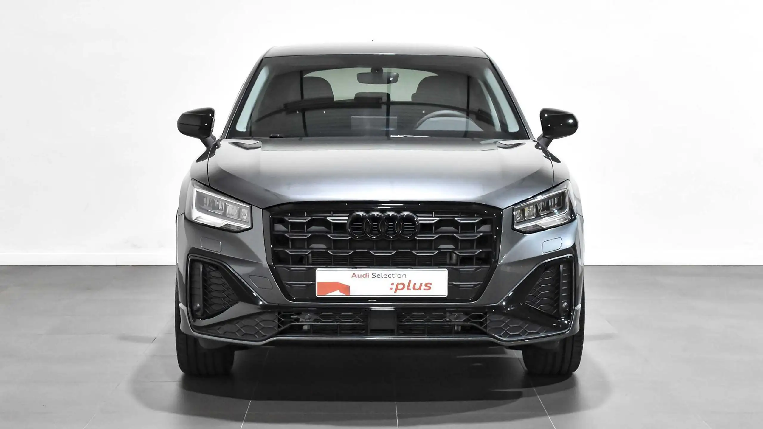 Audi - Q2