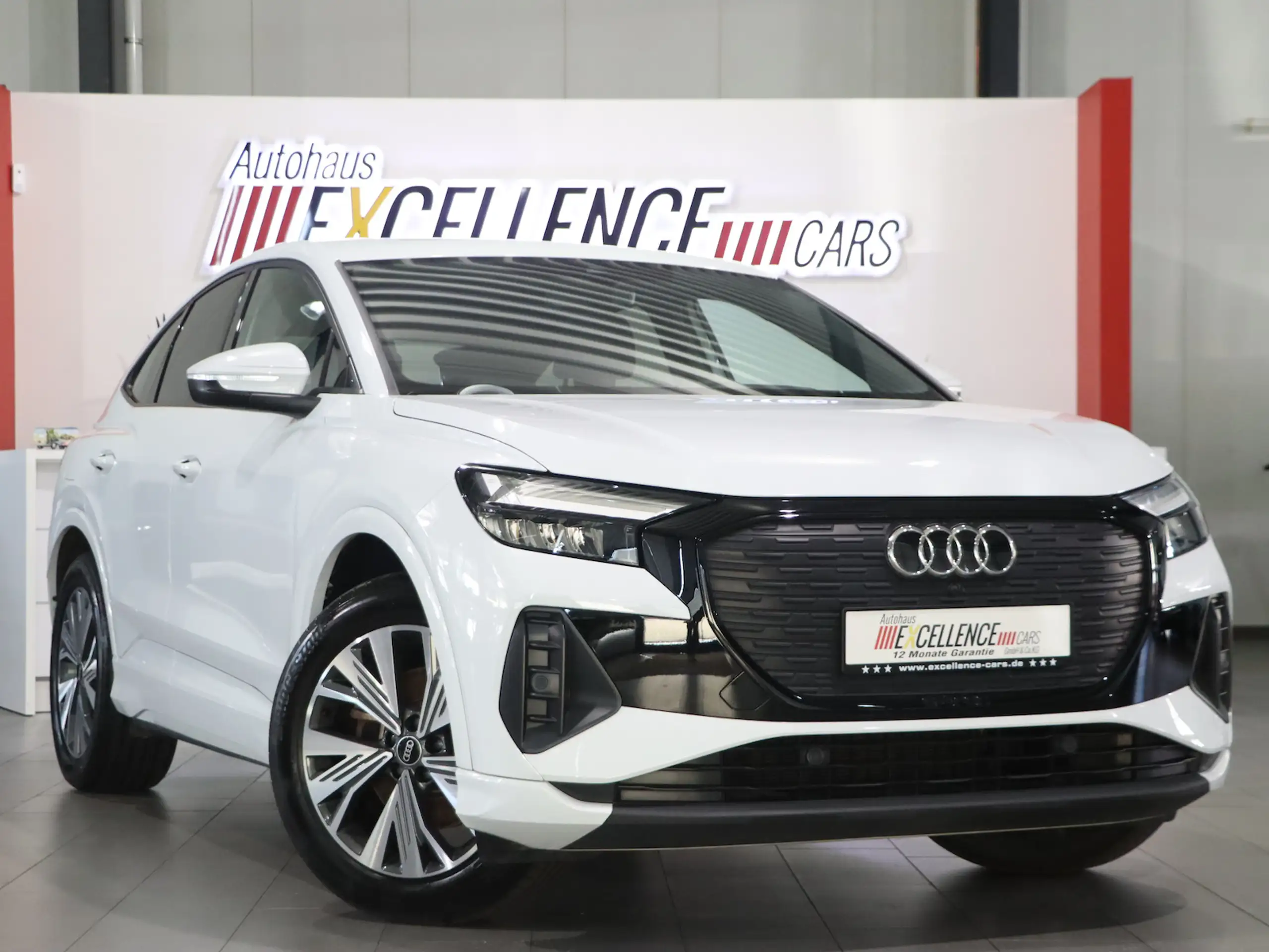 Audi - Q4 e-tron