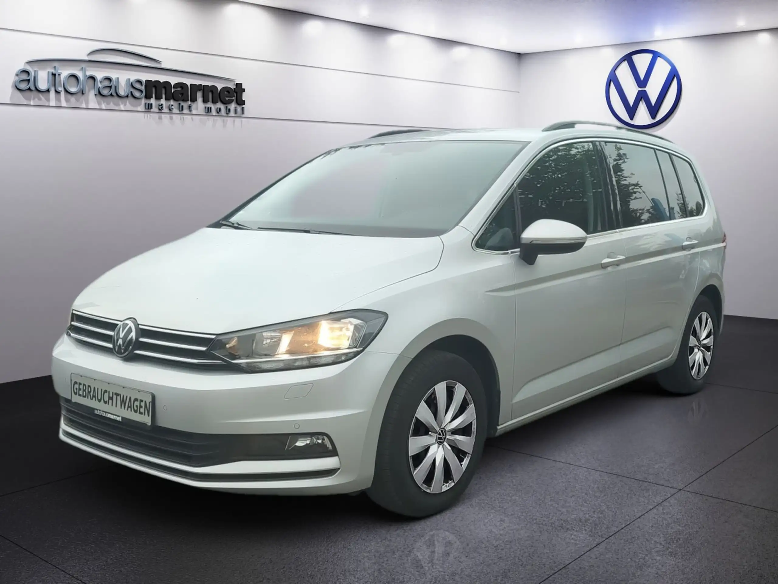 Volkswagen - Touran