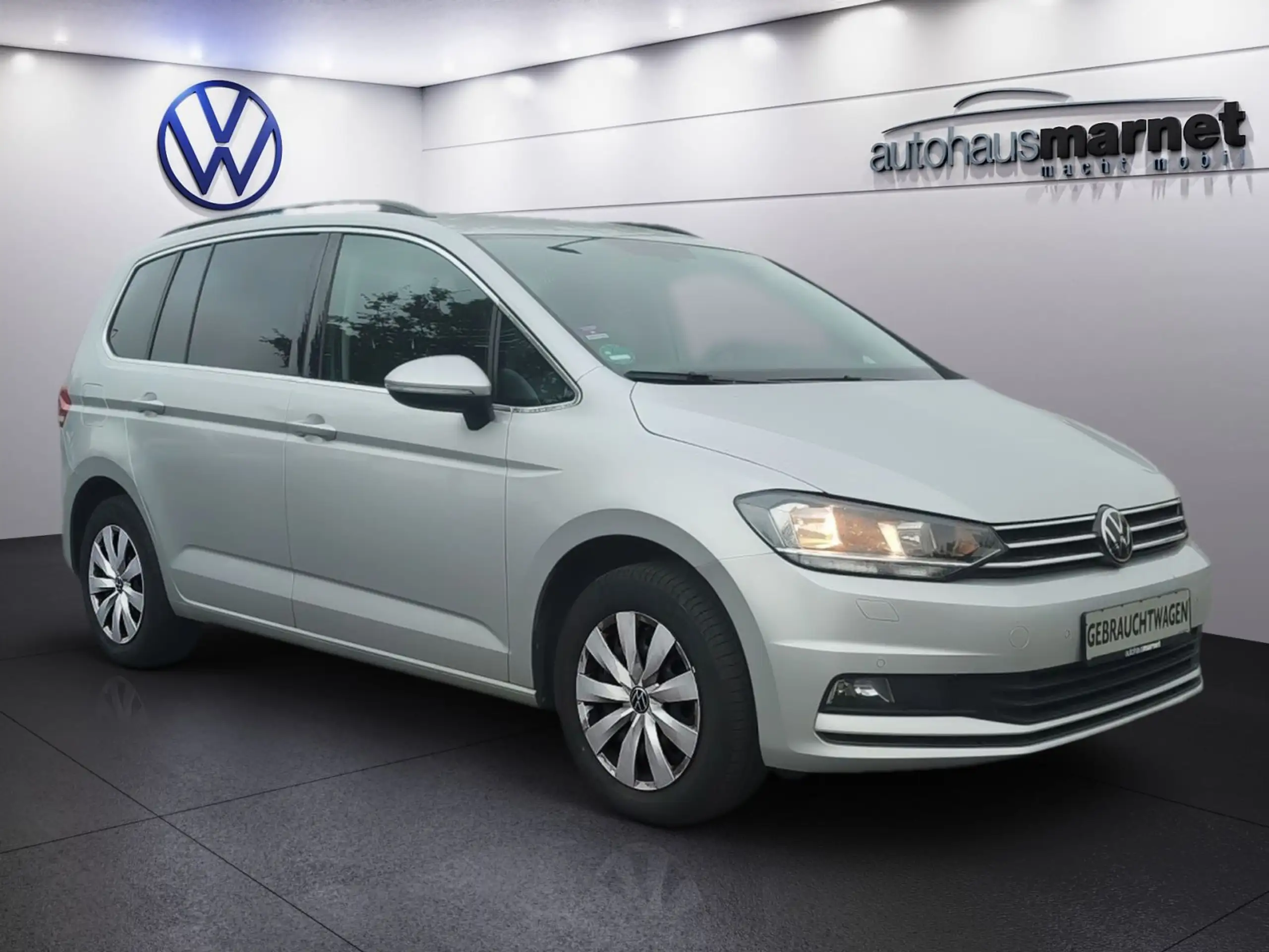 Volkswagen - Touran