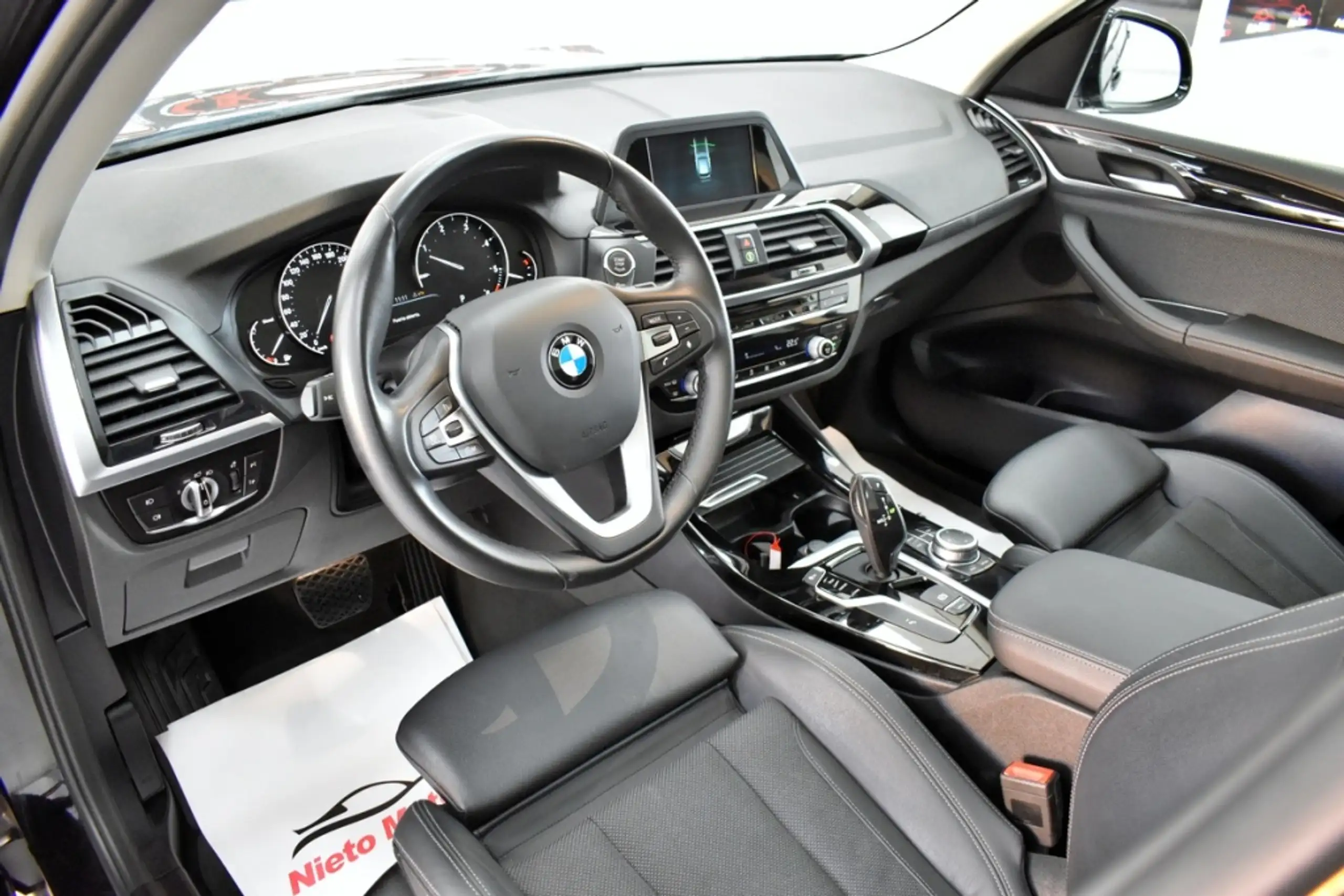 BMW - X3