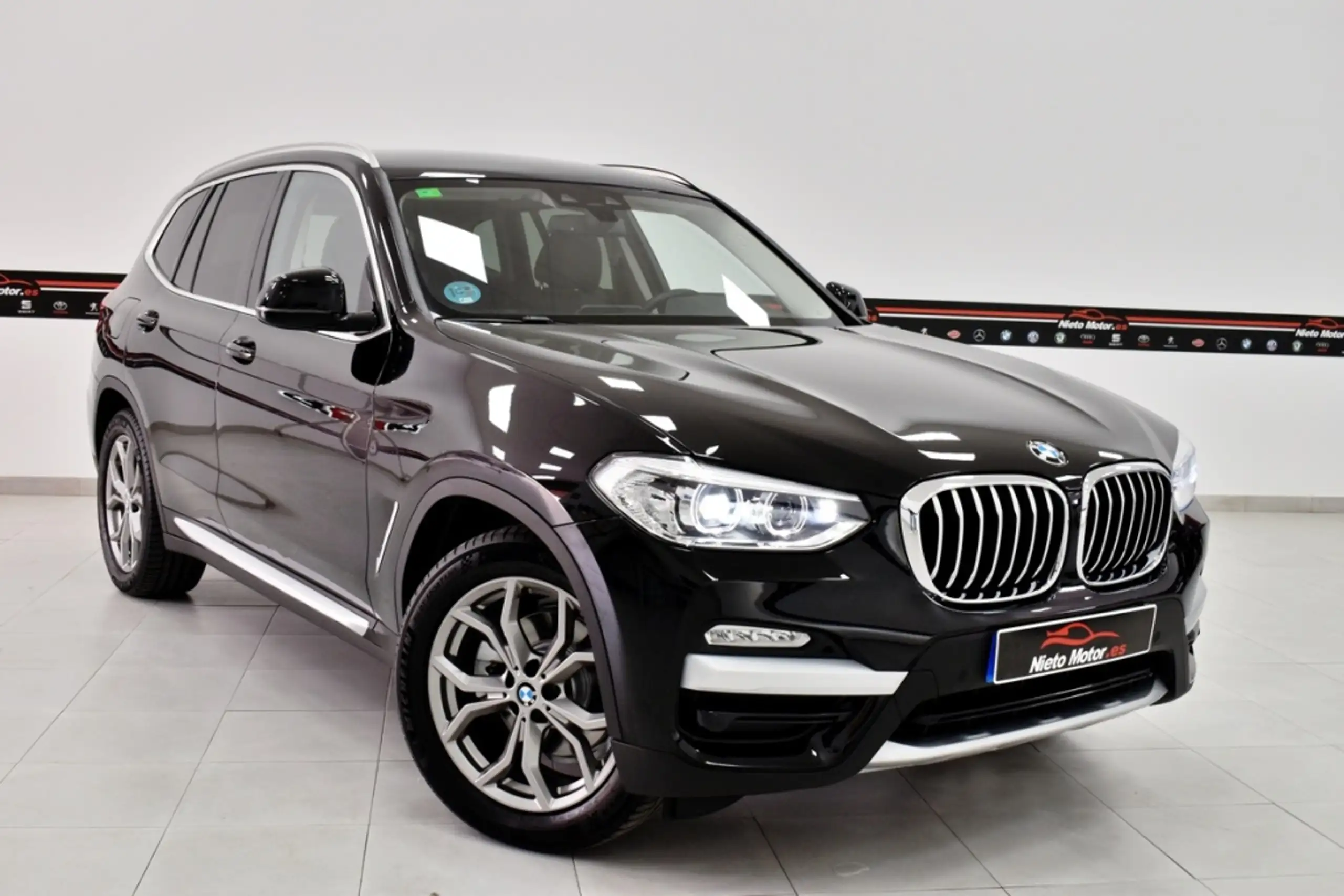 BMW - X3