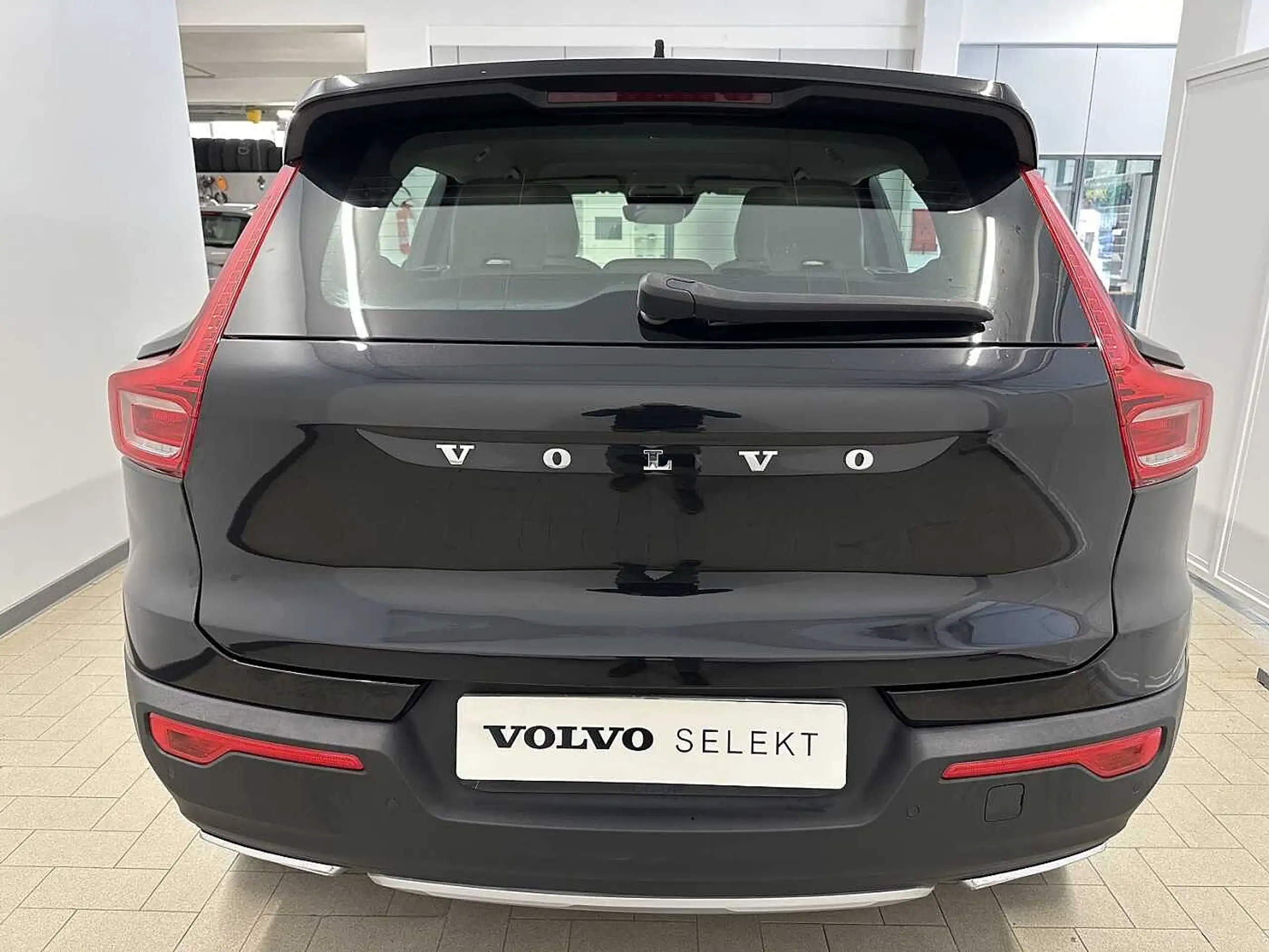 Volvo - XC40