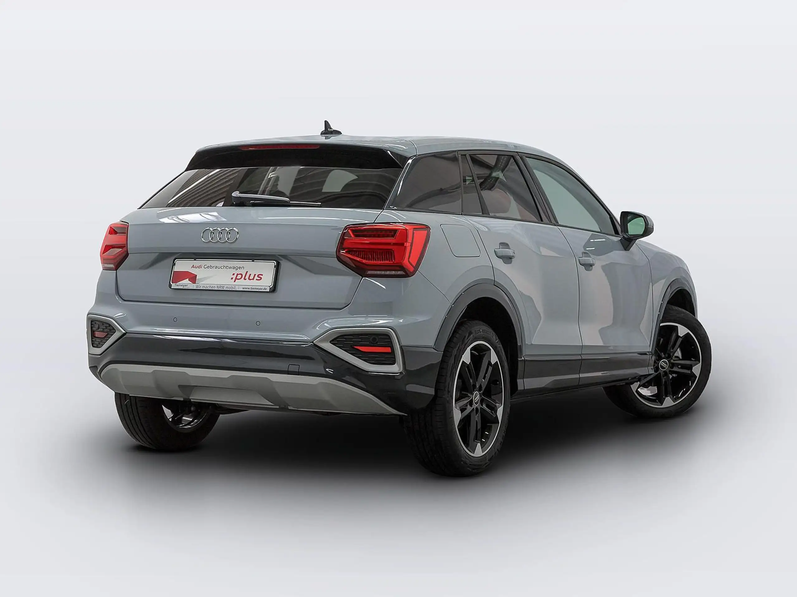 Audi - Q2