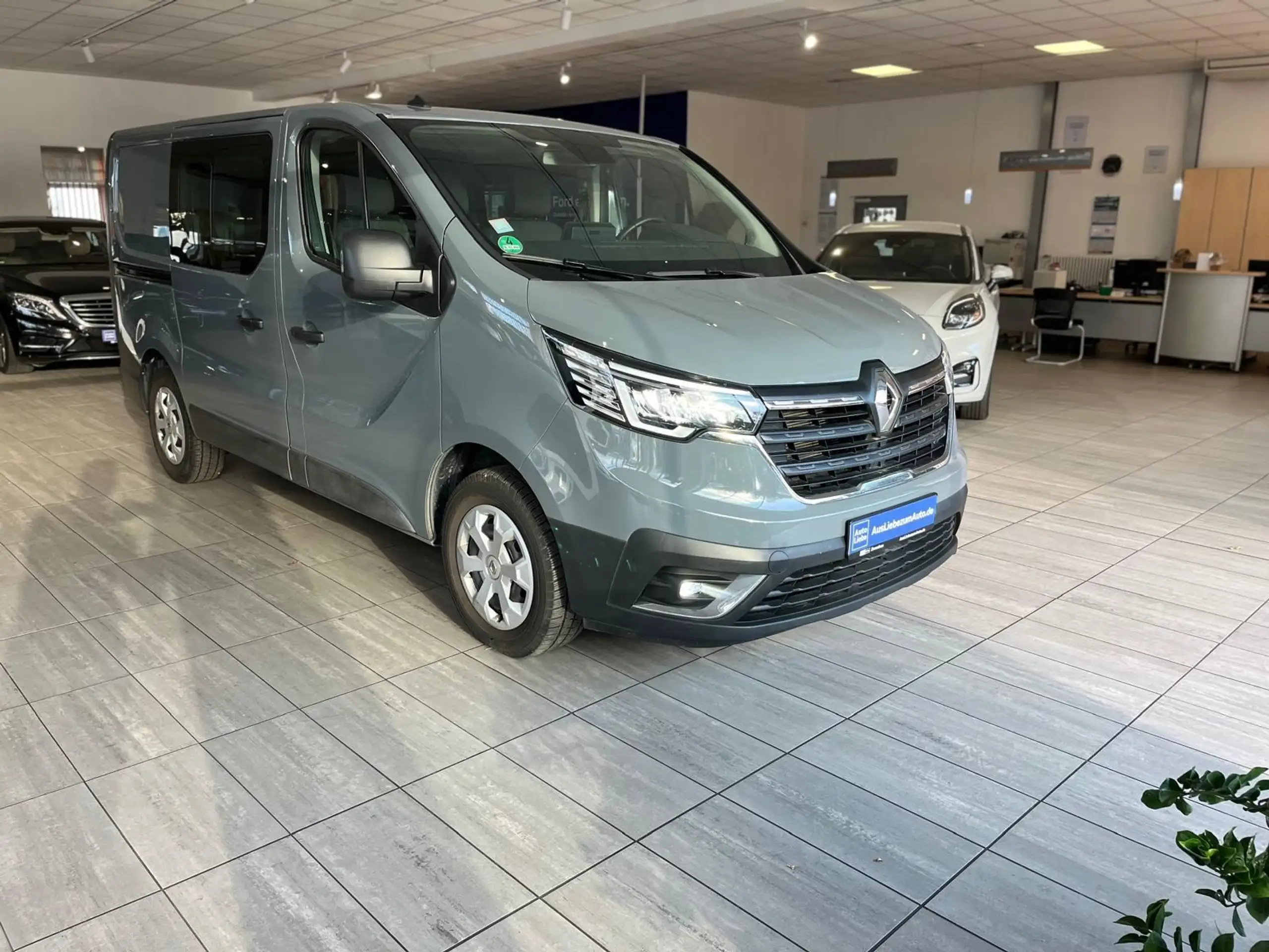 Renault - Trafic