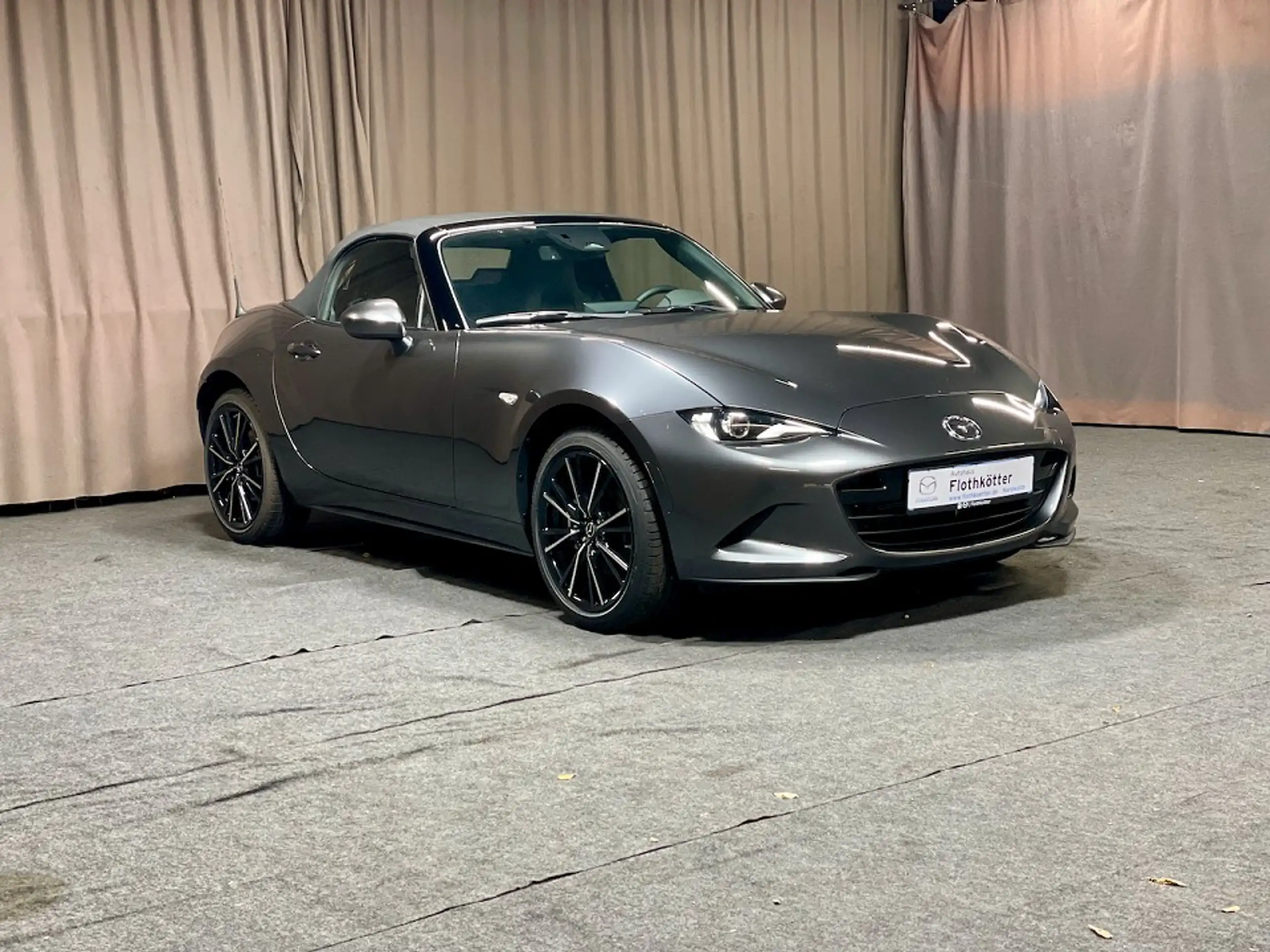 Mazda - MX-5