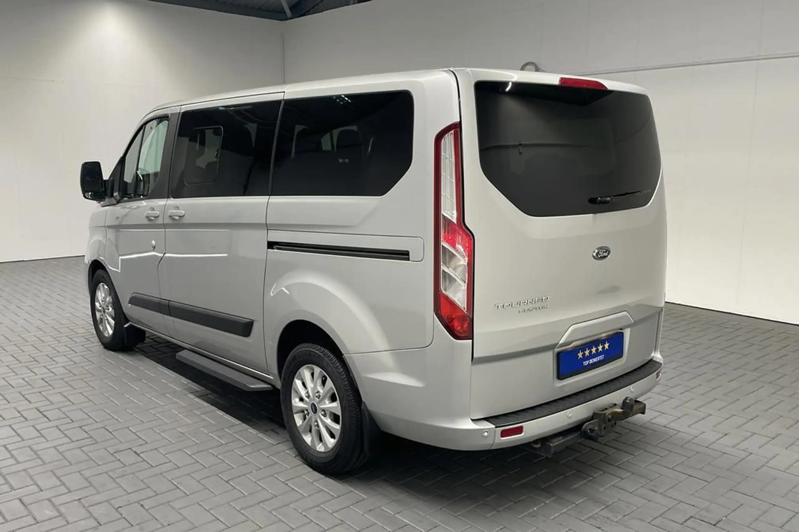 Ford - Tourneo Custom