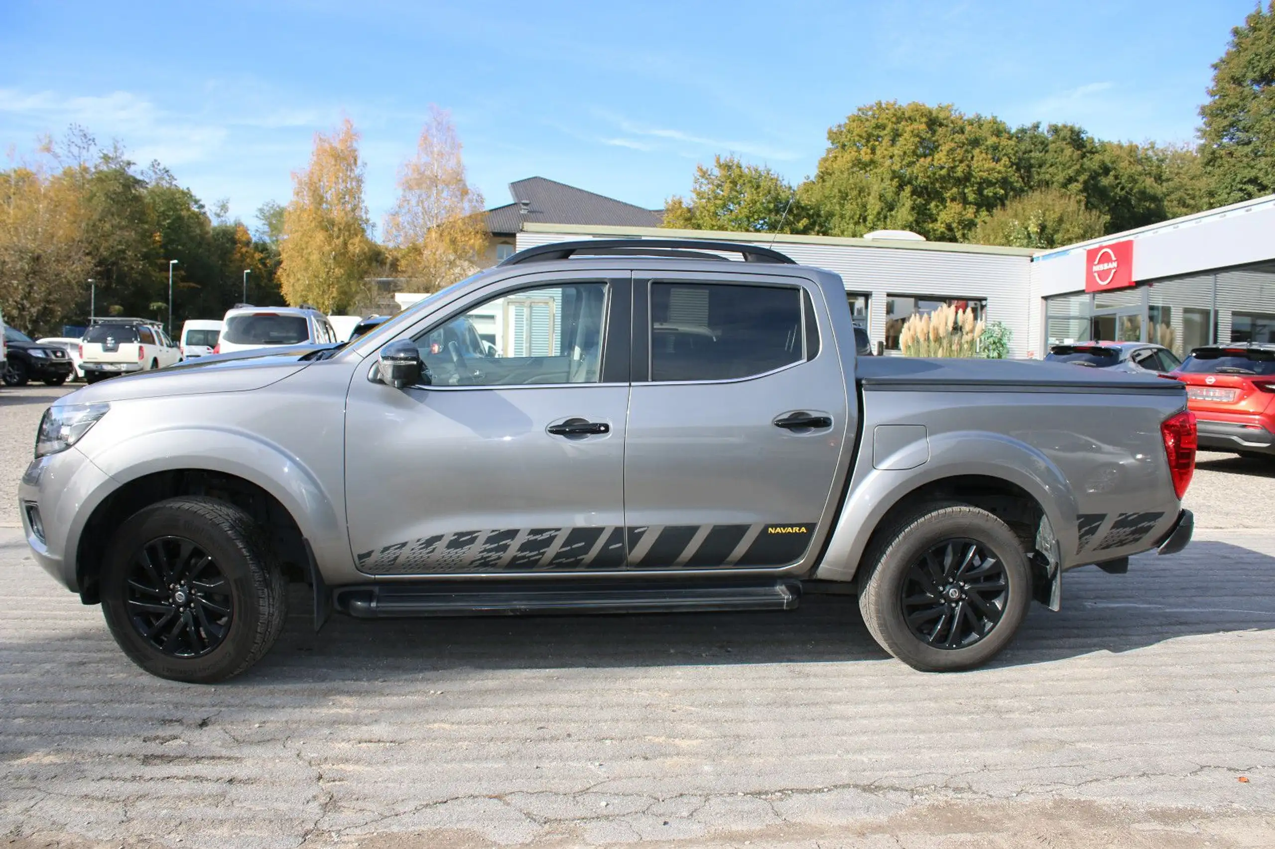 Nissan - Navara