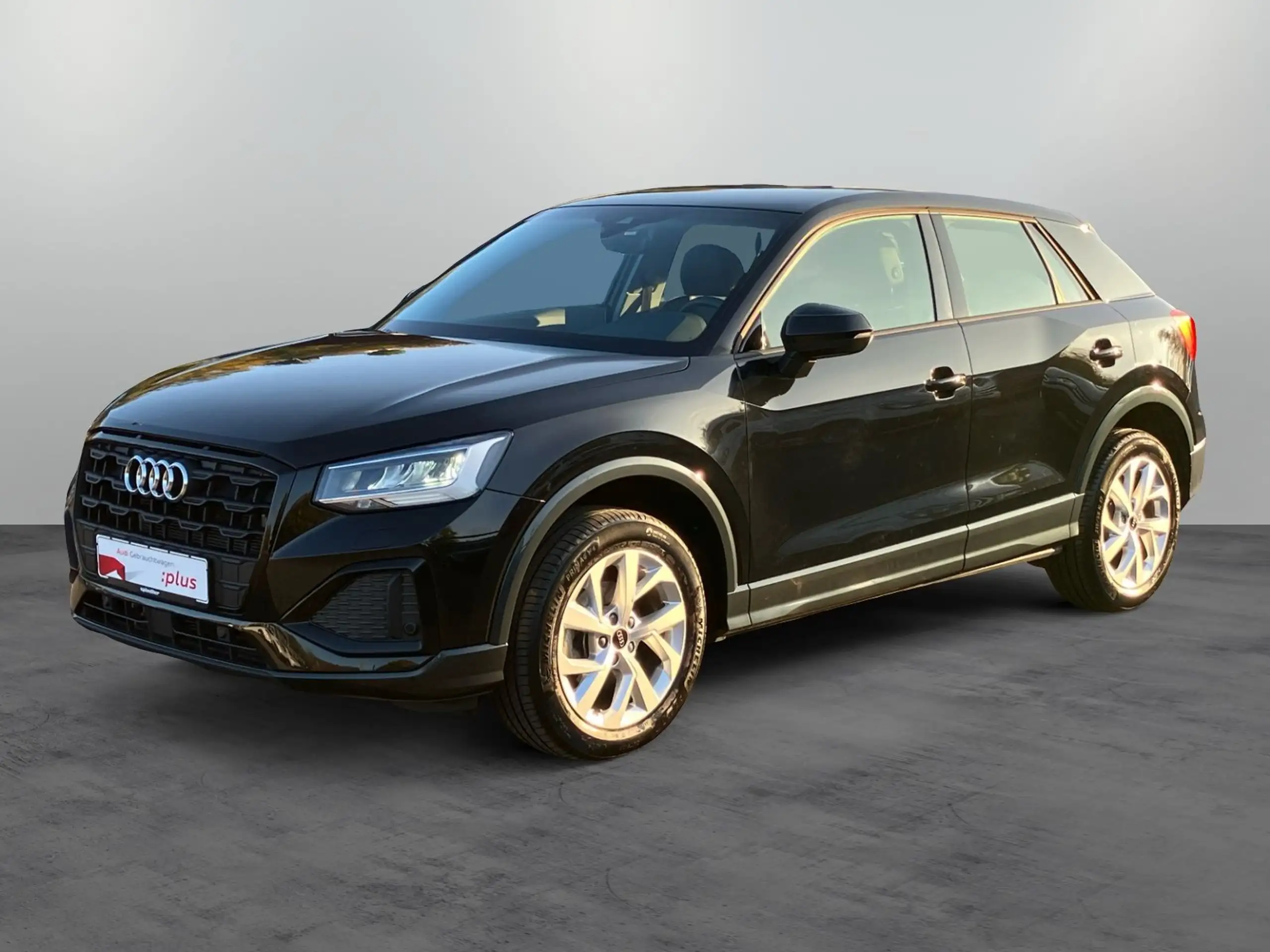 Audi - Q2