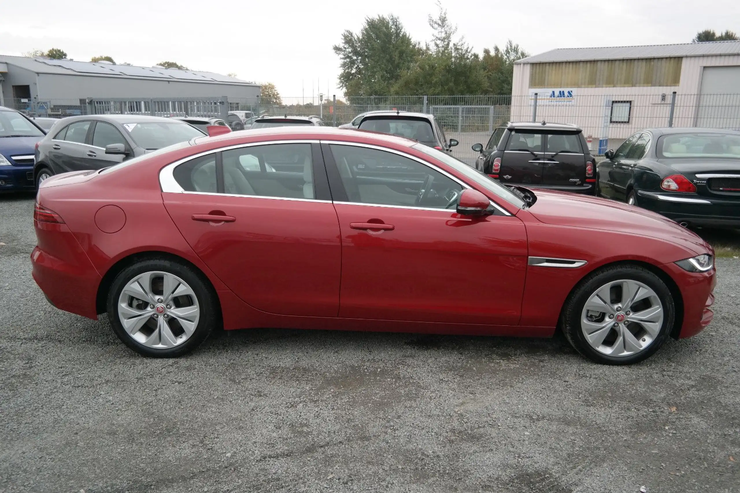 Jaguar - XE