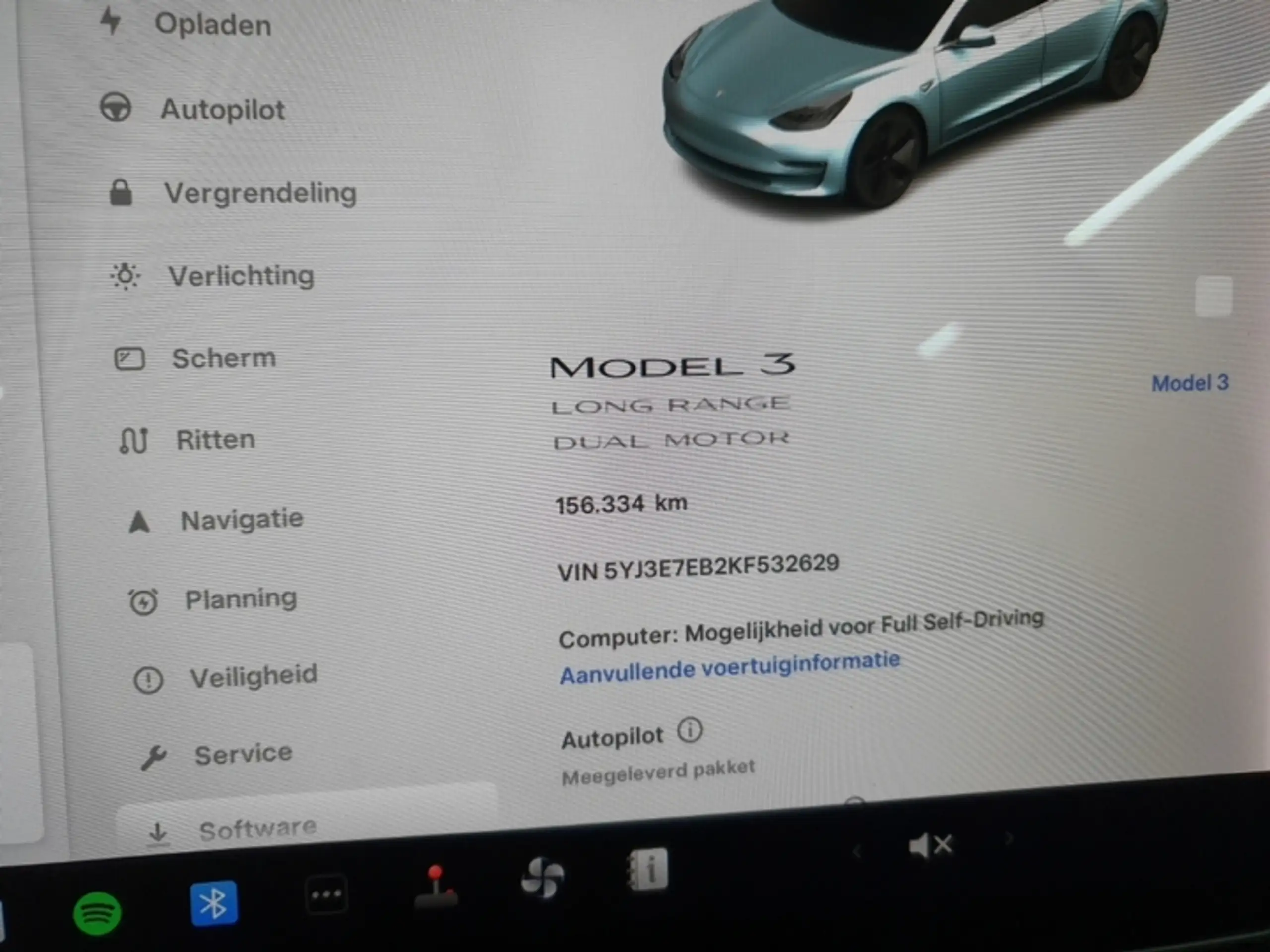 Tesla - Model 3