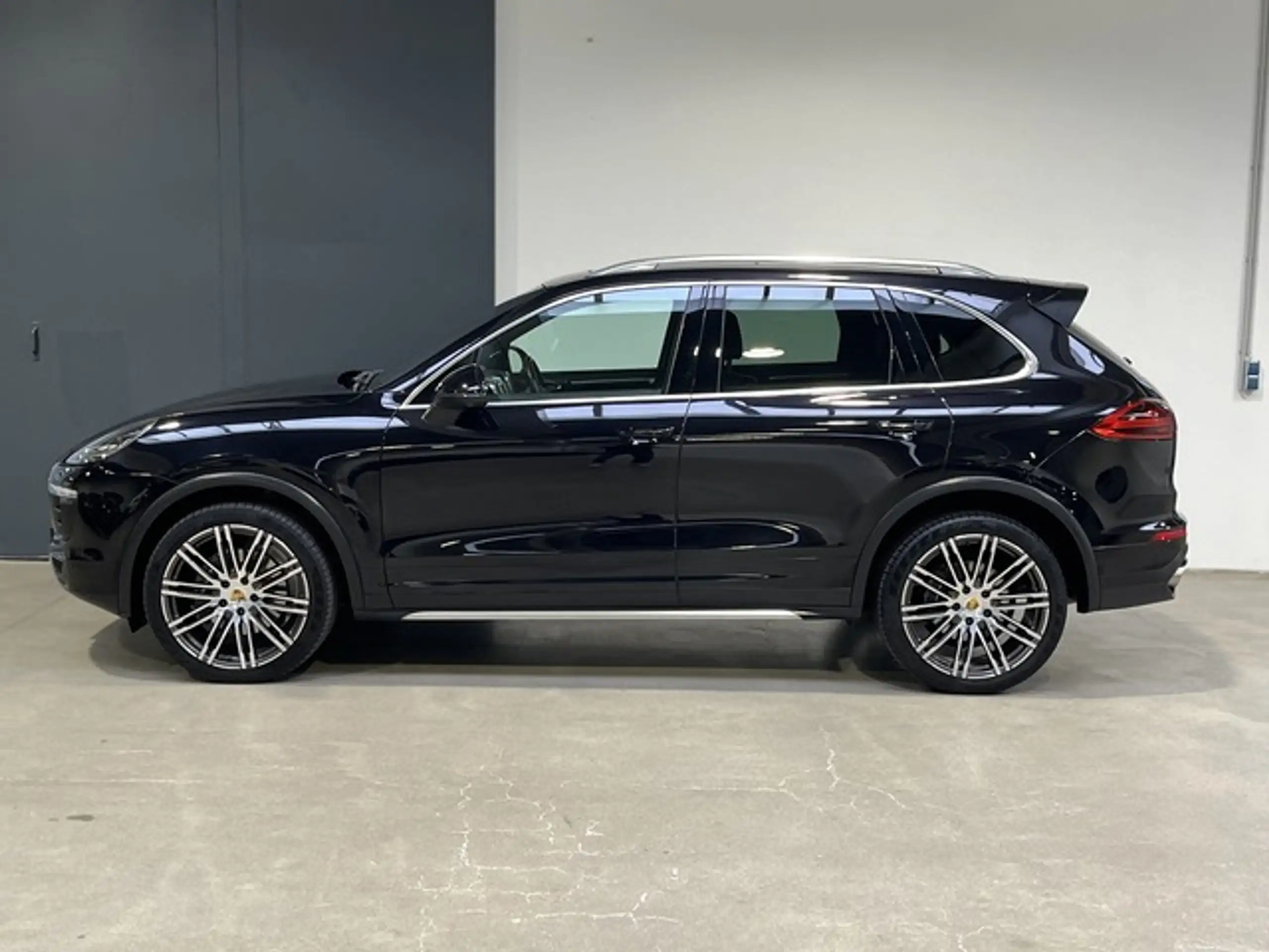 Porsche - Cayenne