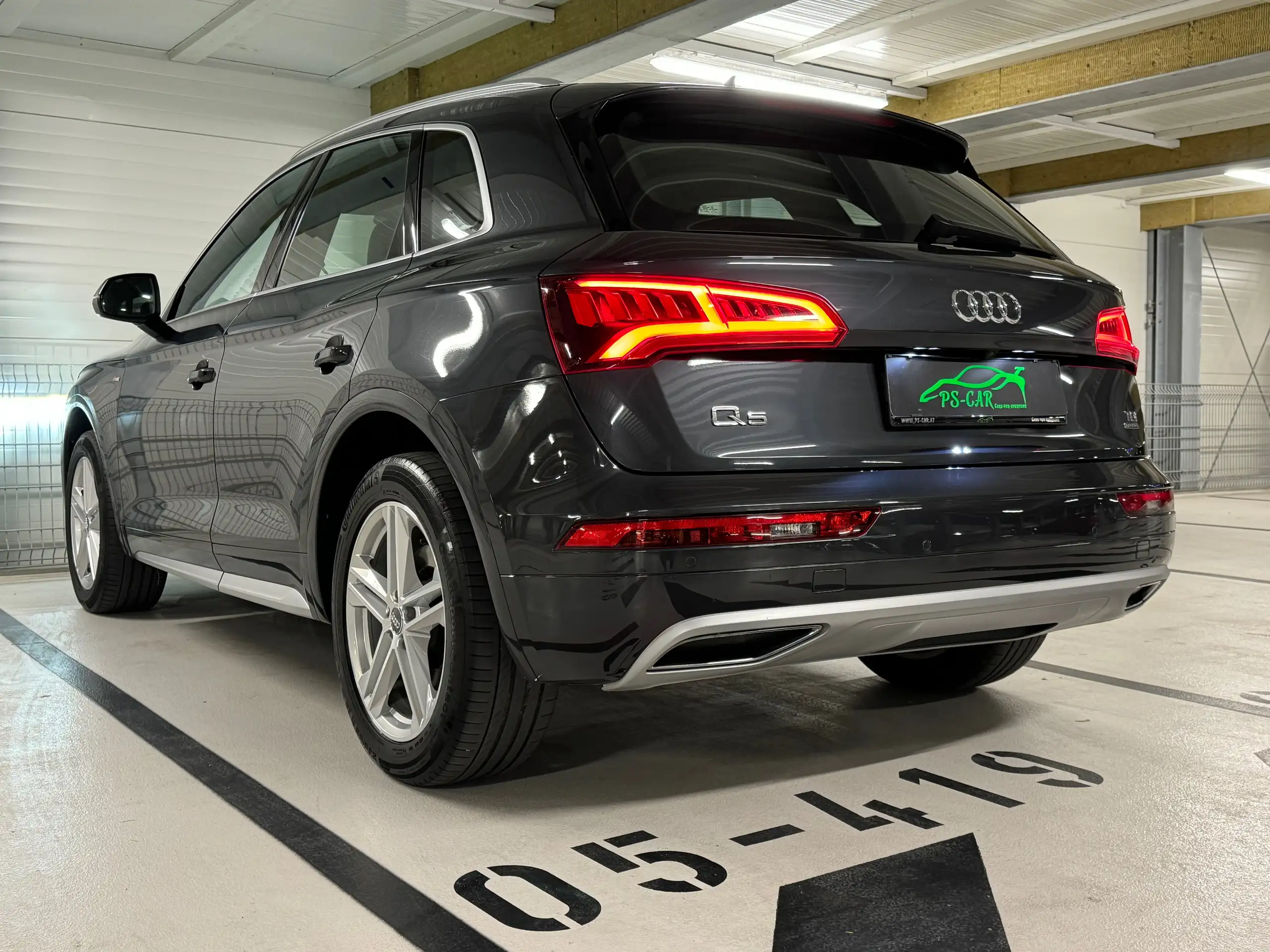 Audi - Q5