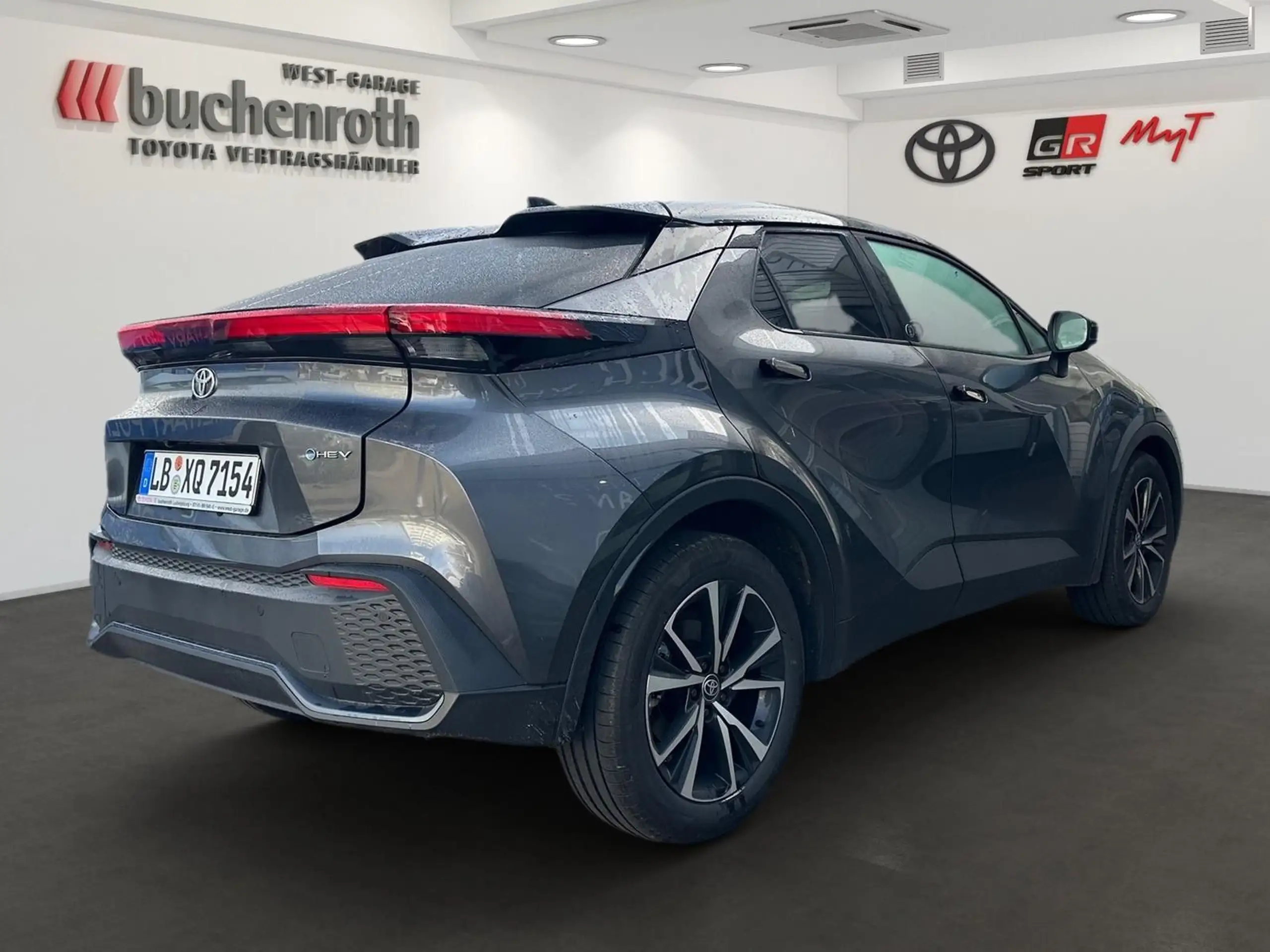 Toyota - C-HR