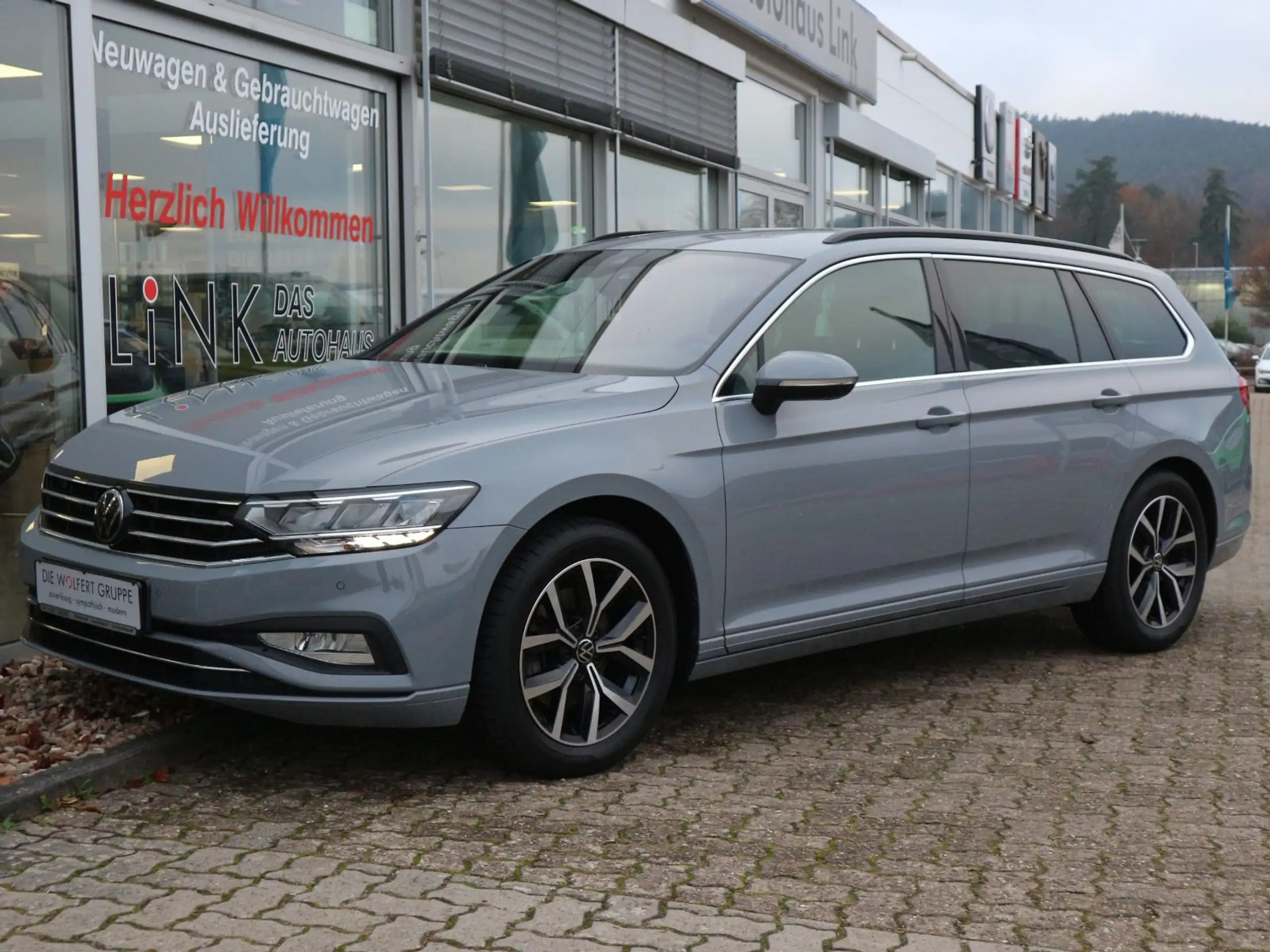 Volkswagen - Passat Variant