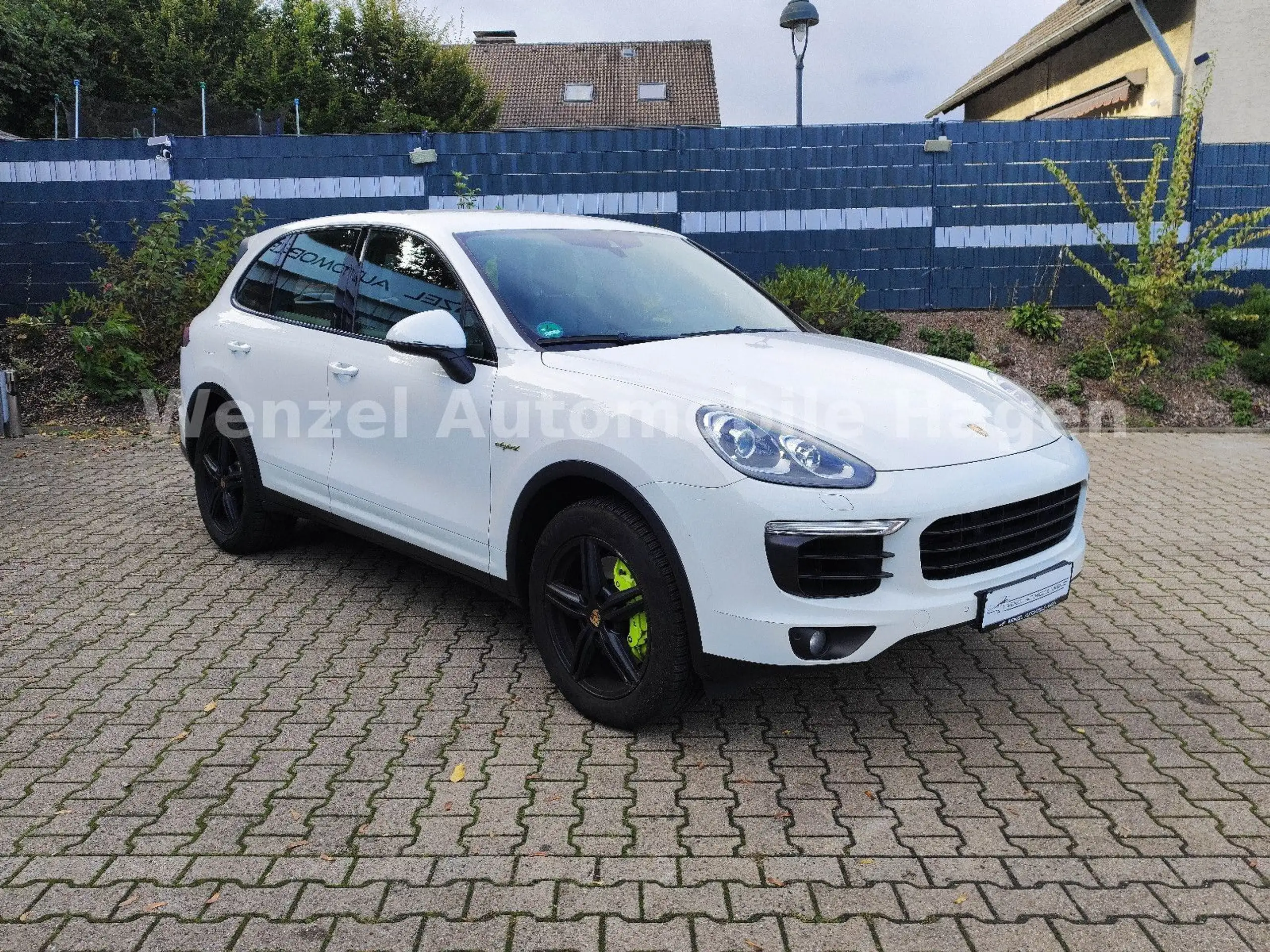 Porsche - Cayenne