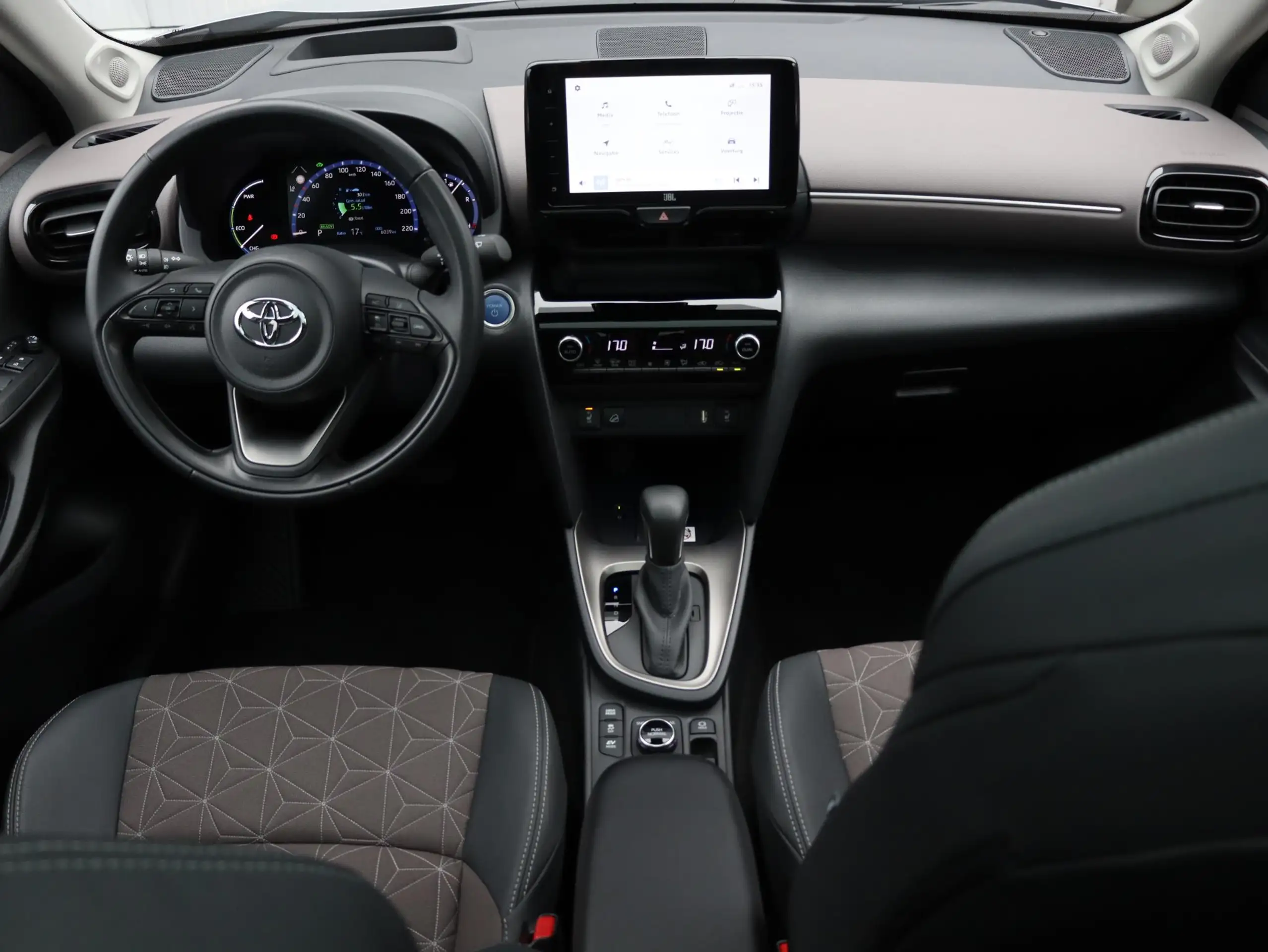 Toyota - Yaris Cross