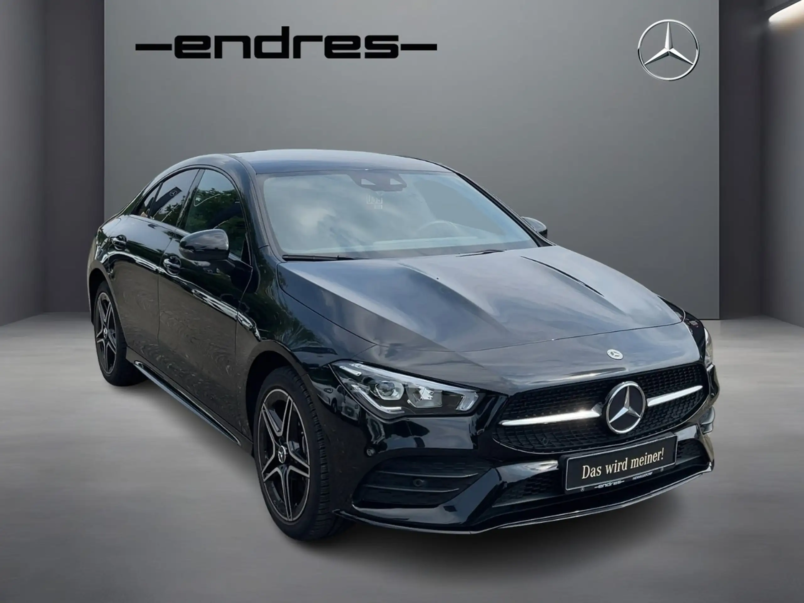 Mercedes-Benz - CLA 250